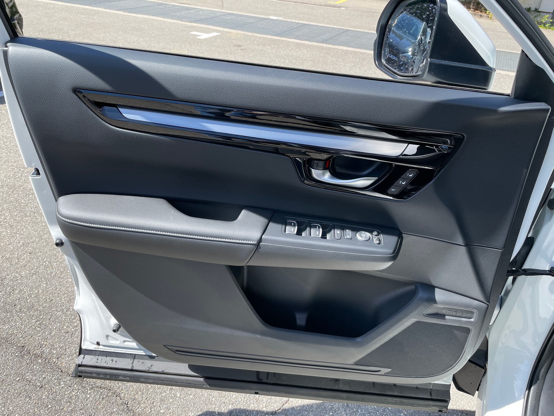 HONDA CR-V 2.0i MMD Hybrid Advance 4WD Automatic-image-9