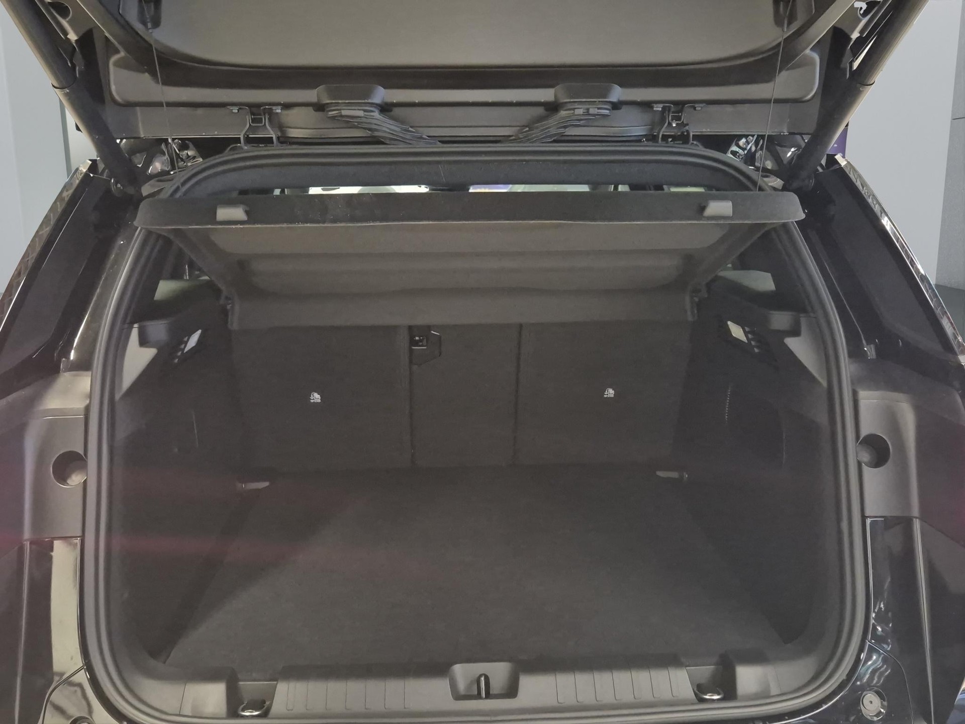 JEEP Compass 1.2 MHEV First Edition-image-17