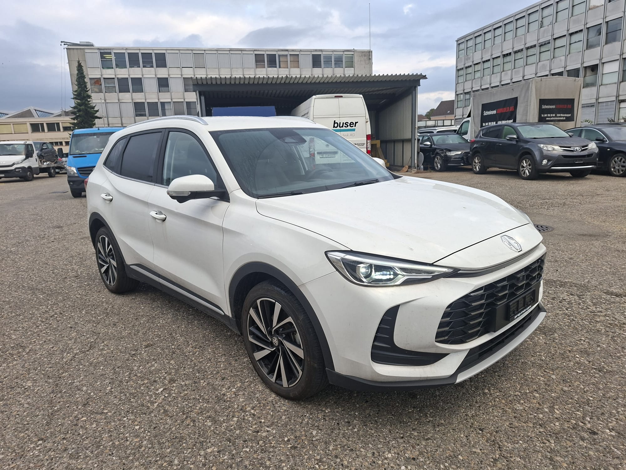 Car photo