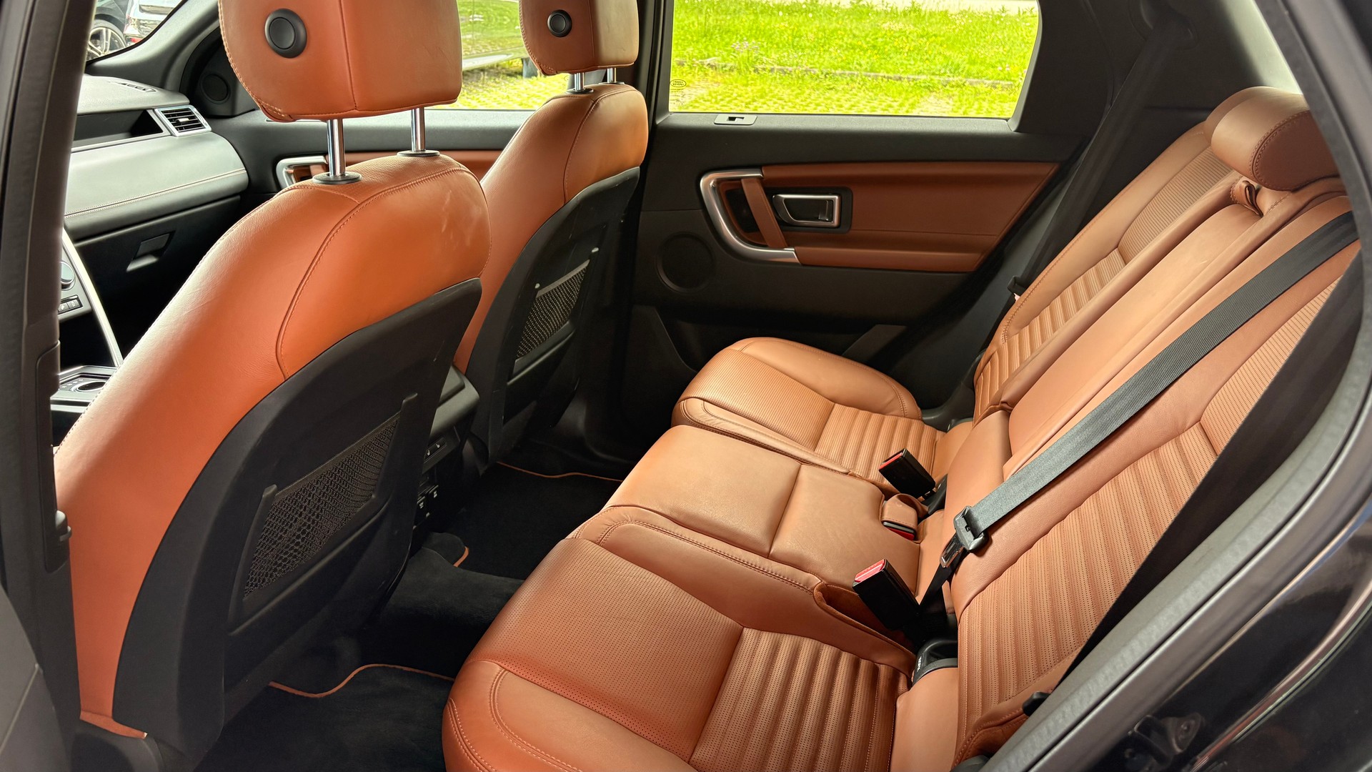 LAND ROVER Discovery Sport 2.0 Si4 SE AT9-image-15