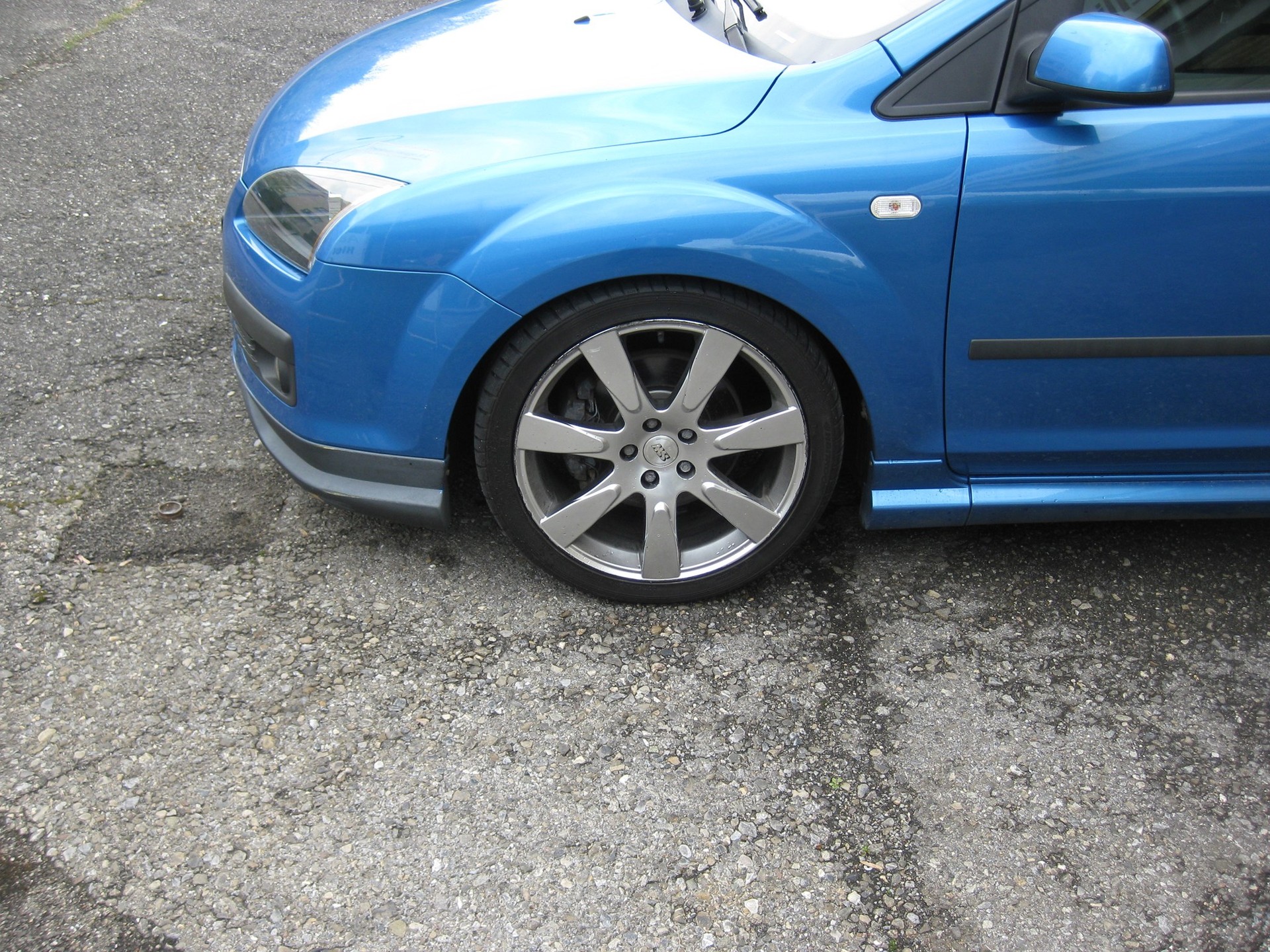 FORD Focus 2.0i Trend-image-13