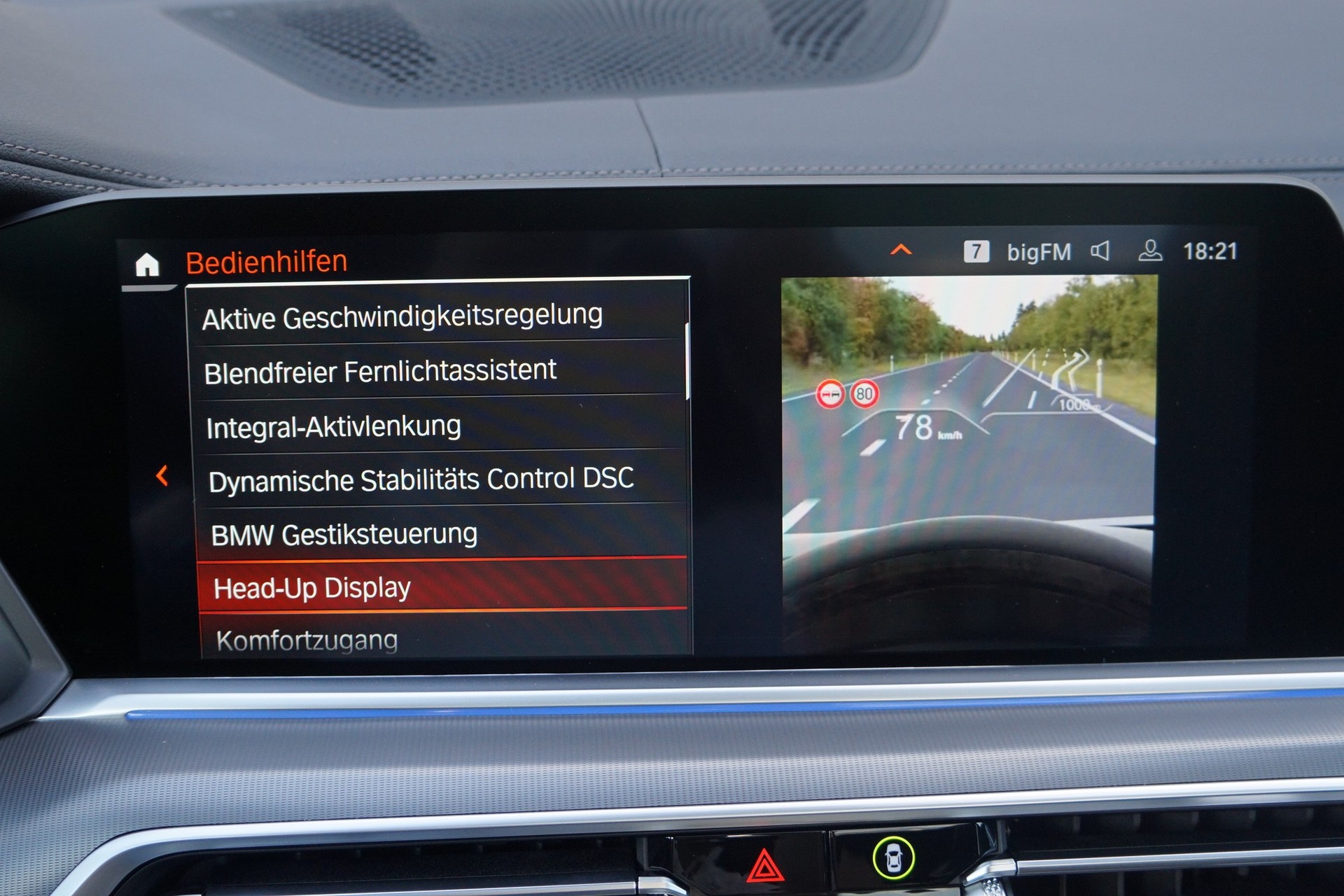 BMW X5 xDrive 40i - M SPORTPAKET - TOP OPTION-image-24