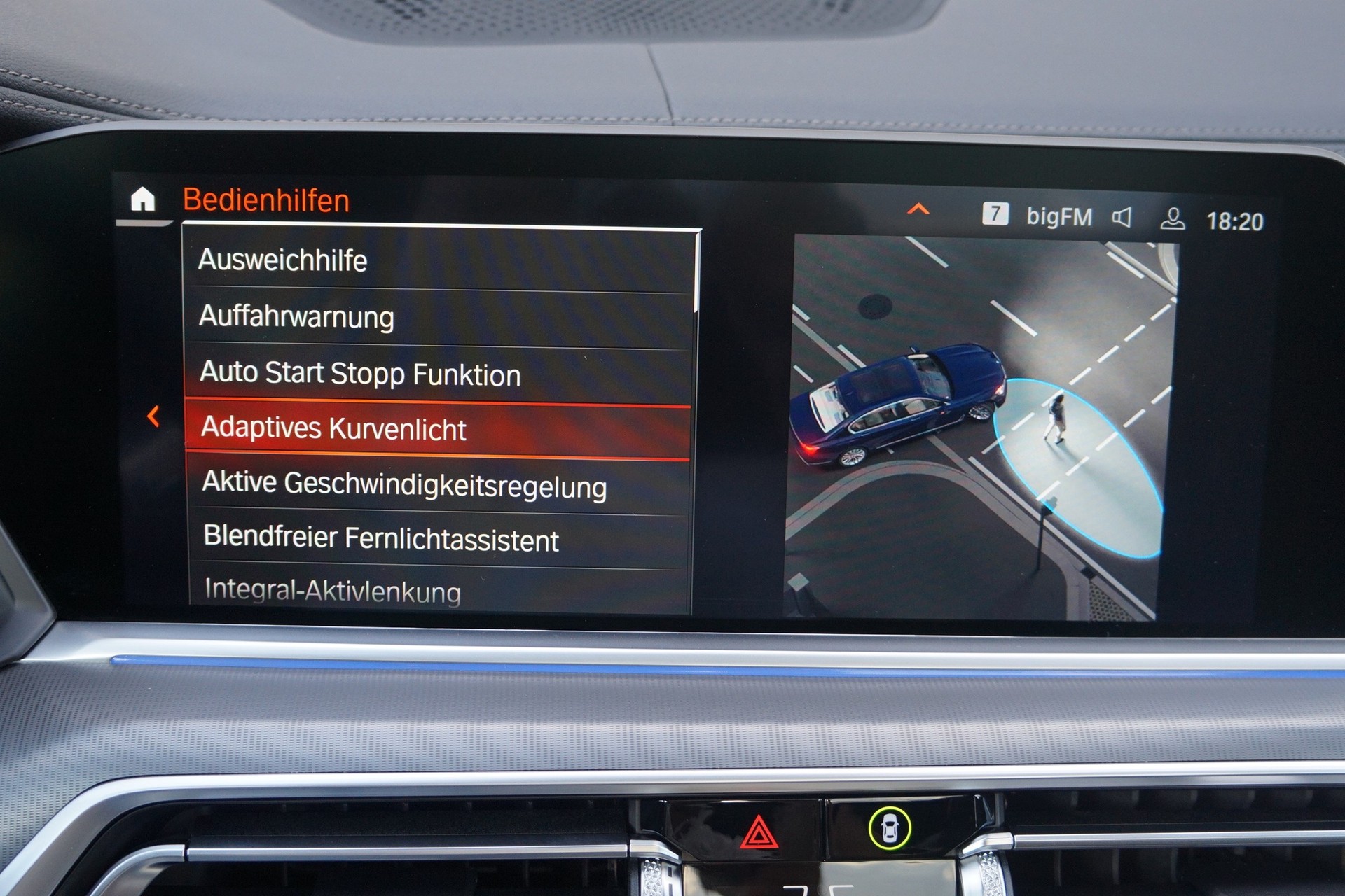 BMW X5 xDrive 40i - M SPORTPAKET - TOP OPTION-image-29
