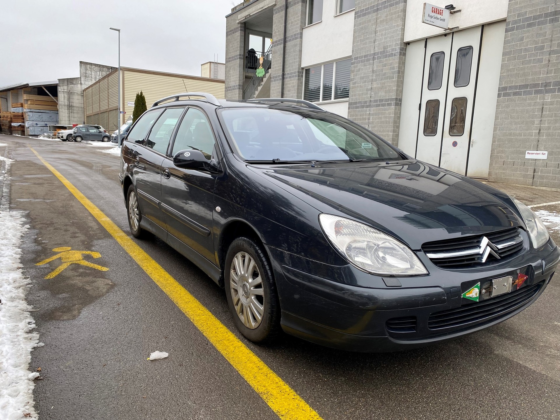 CITROEN C5 Break 2.0i 16V Ambiance Automatic-image-1