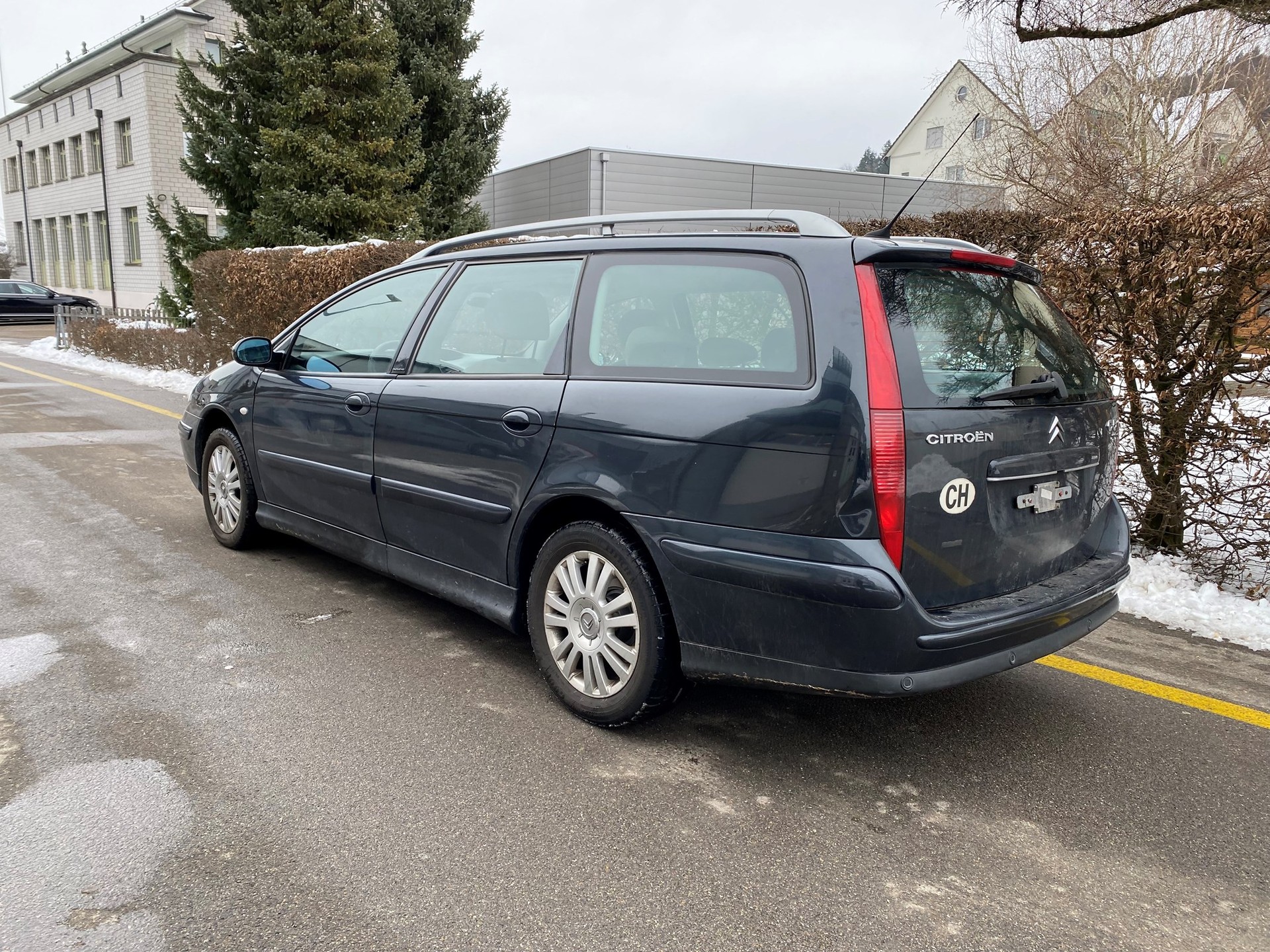 CITROEN C5 Break 2.0i 16V Ambiance Automatic-image-5