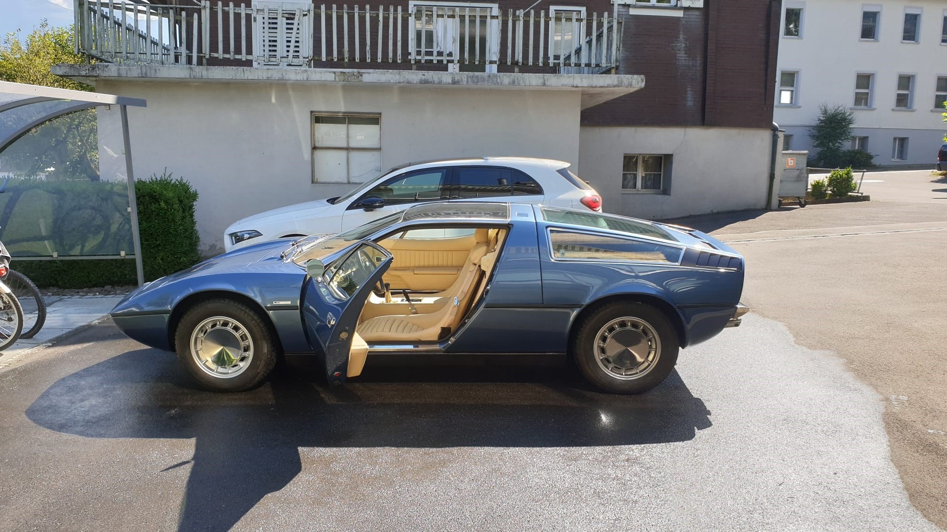 MASERATI Bora-image-6