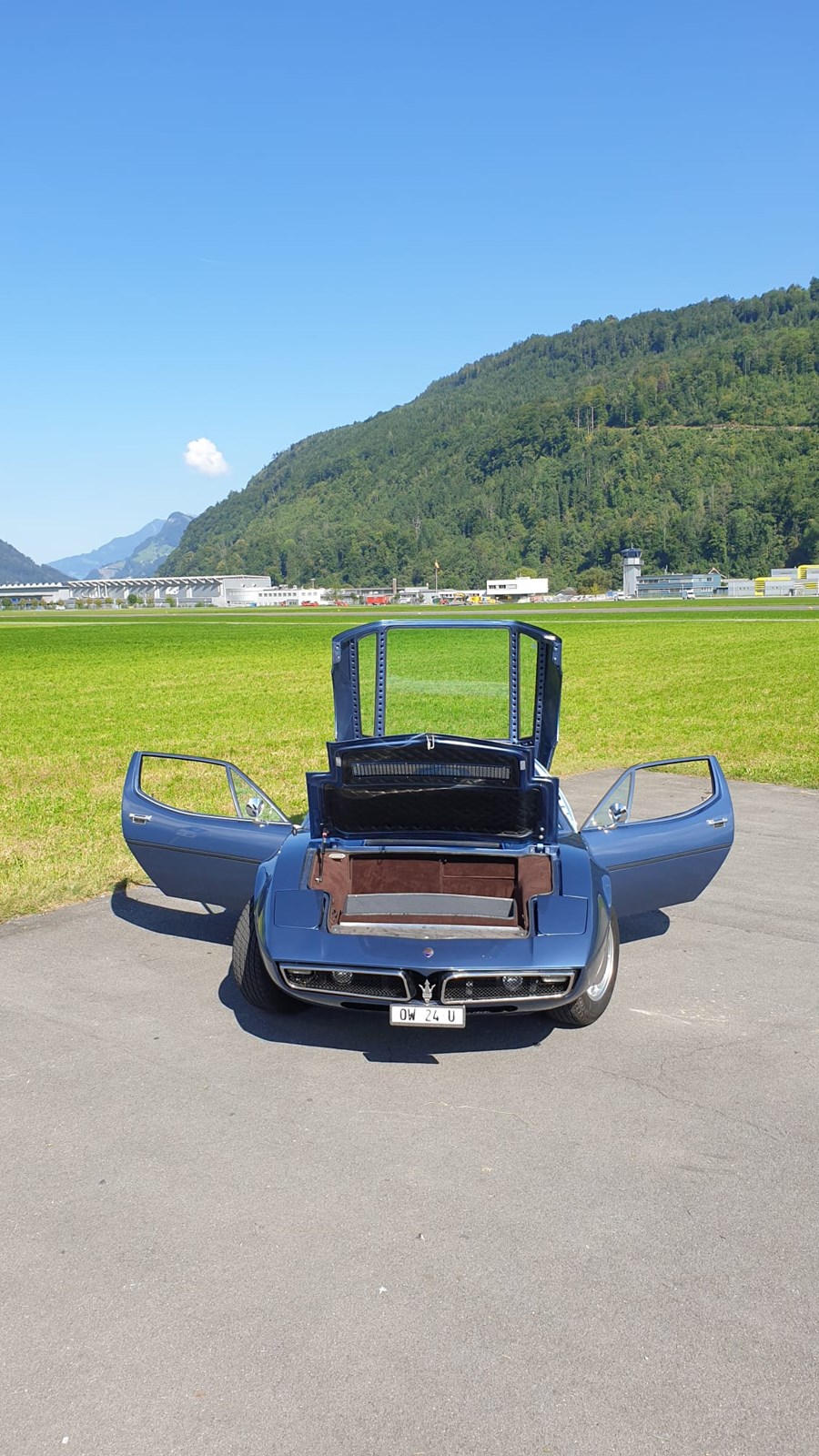 MASERATI Bora-image-5