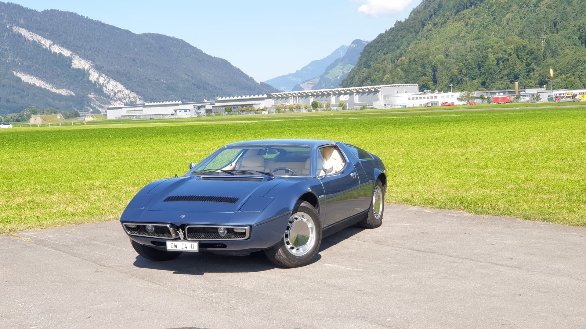 MASERATI Bora-image-0