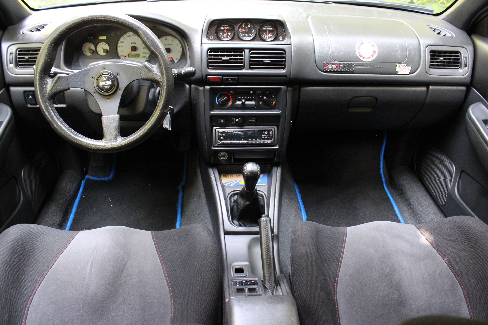 SUBARU Impreza 2.0 Turbo-image-11