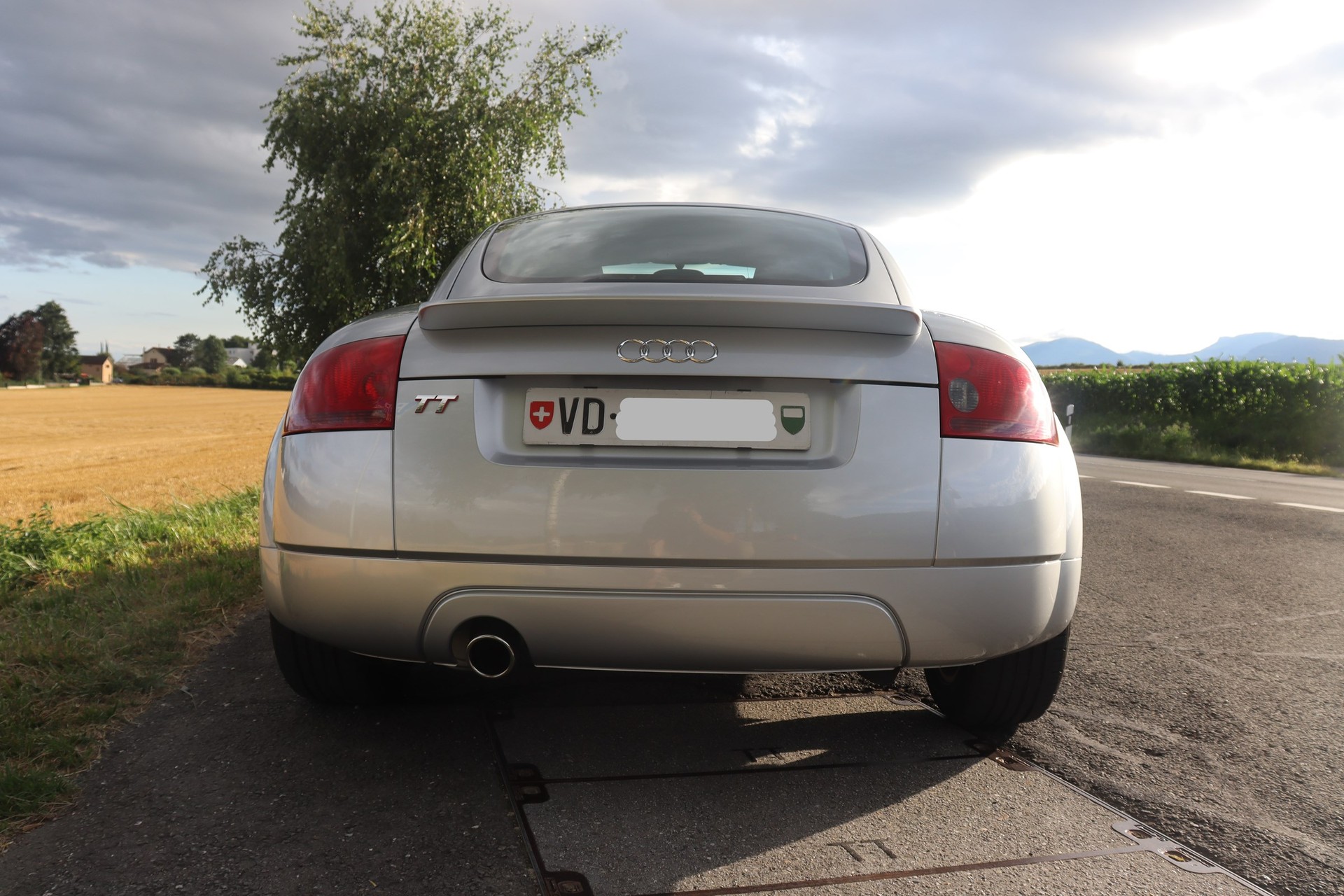 AUDI TT Coupé 1.8 T-image-4