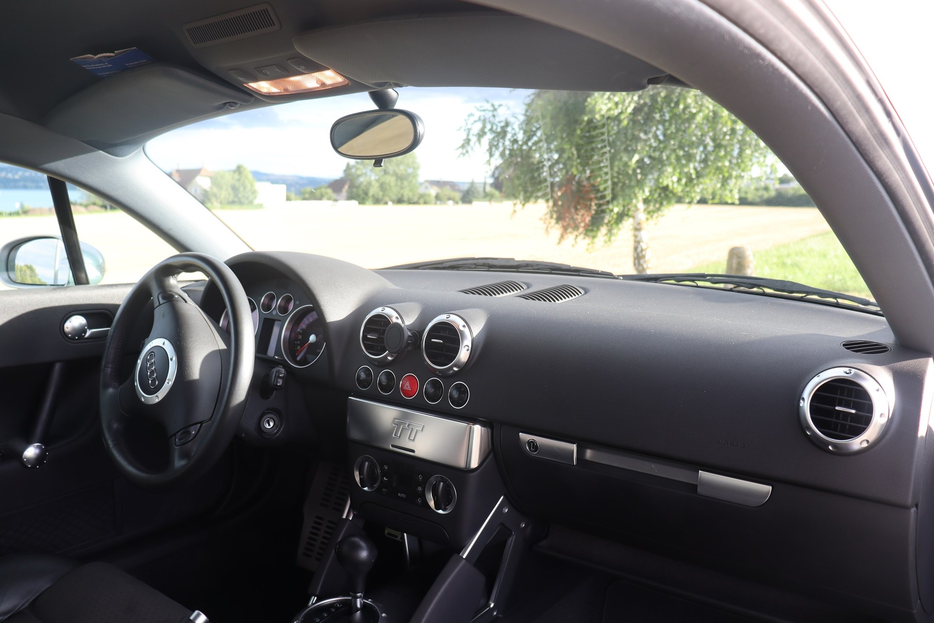 AUDI TT Coupé 1.8 T-image-7