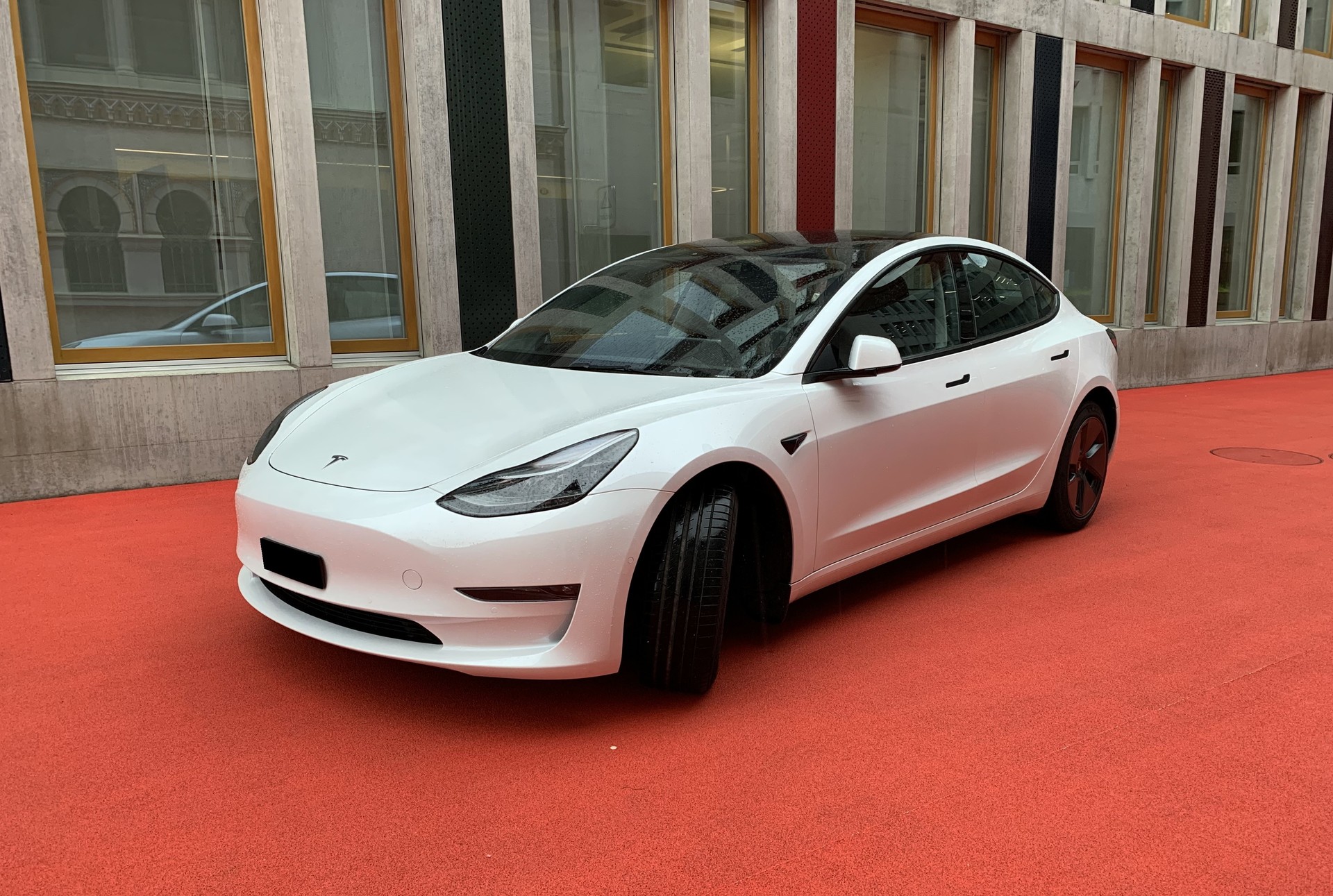 TESLA Model 3 Long Range Dual Motor AWD-image-0