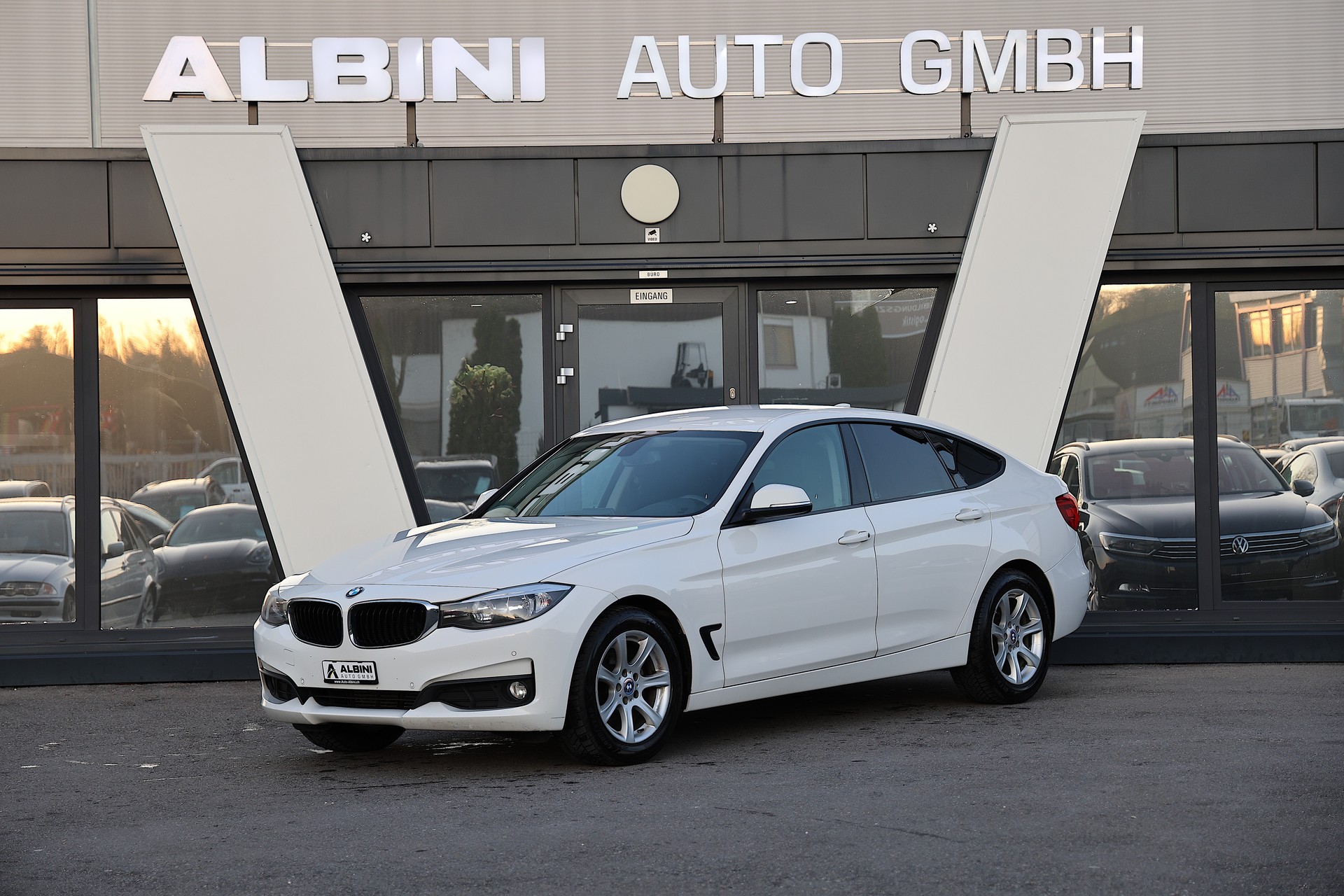 BMW 320d GT-image-0