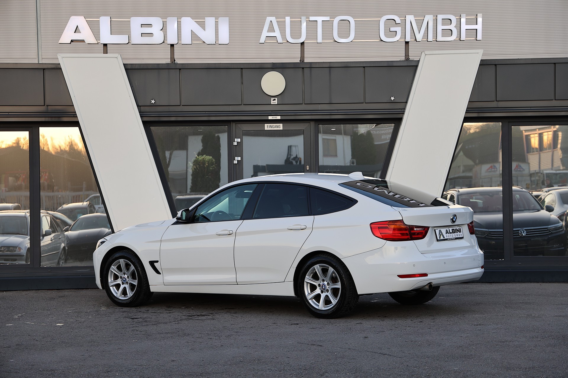 BMW 320d GT-image-3