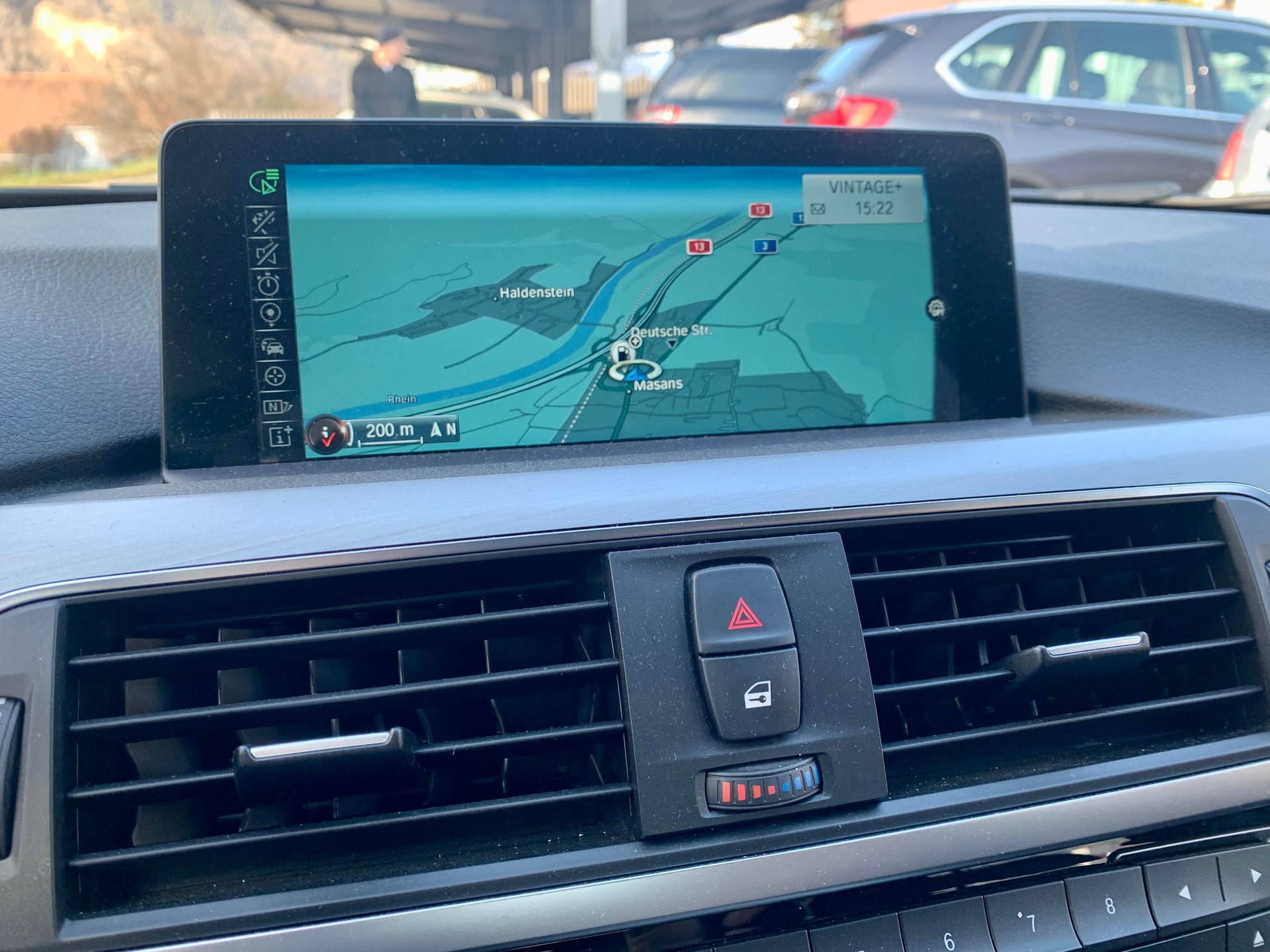 BMW 340i xDrive Touring M-Sport Steptronic-image-9