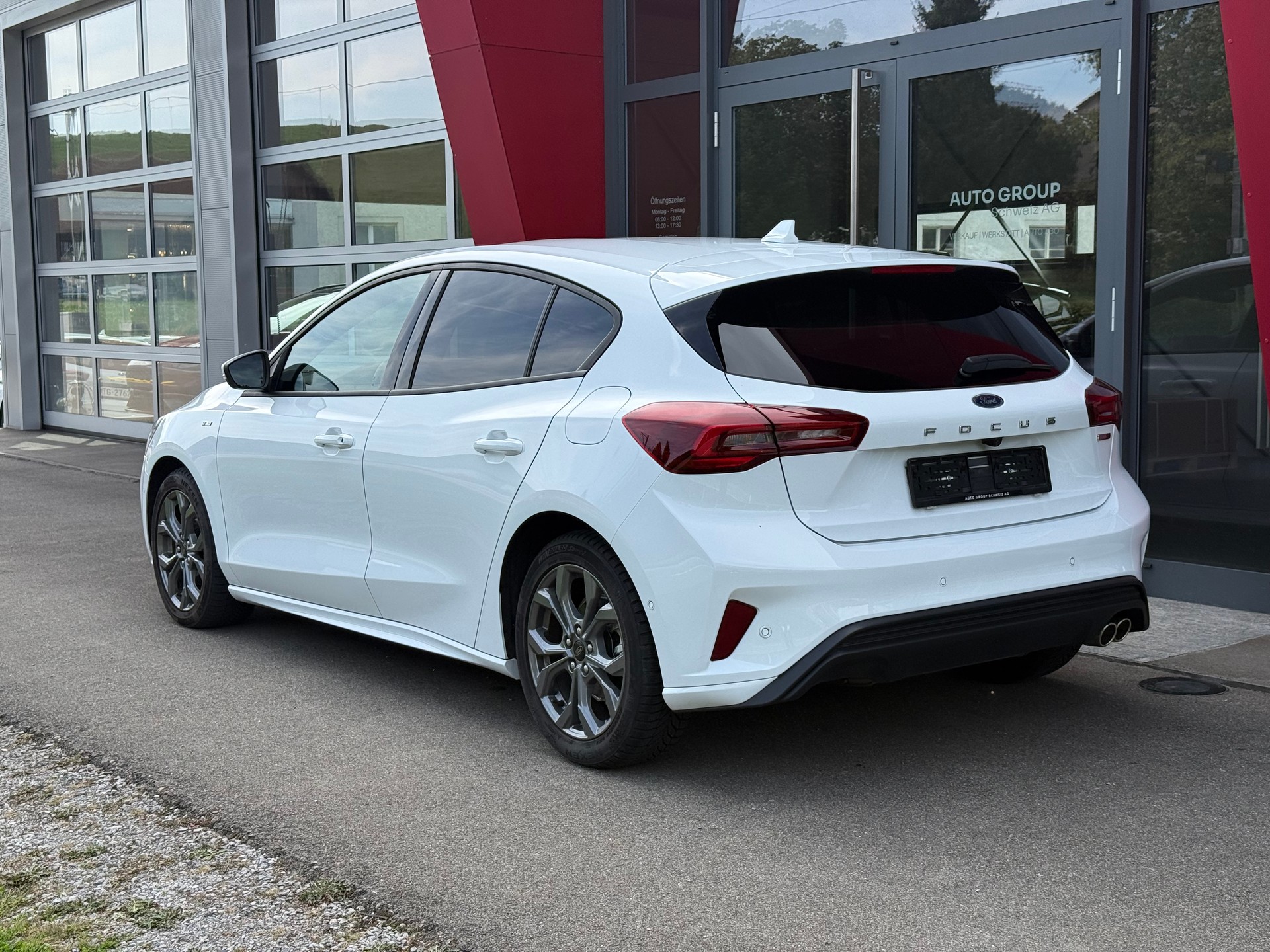 FORD Focus 1.0 MHEV ST-Line LEASING AB 273.58 CHF / MONAT-image-2