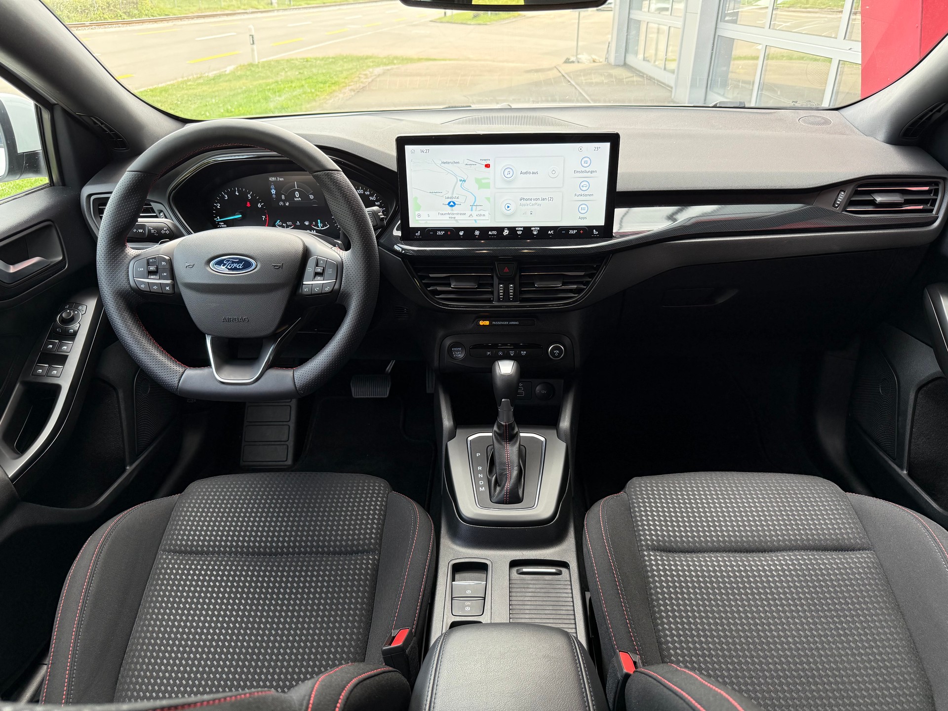 FORD Focus 1.0 MHEV ST-Line LEASING AB 273.58 CHF / MONAT-image-5