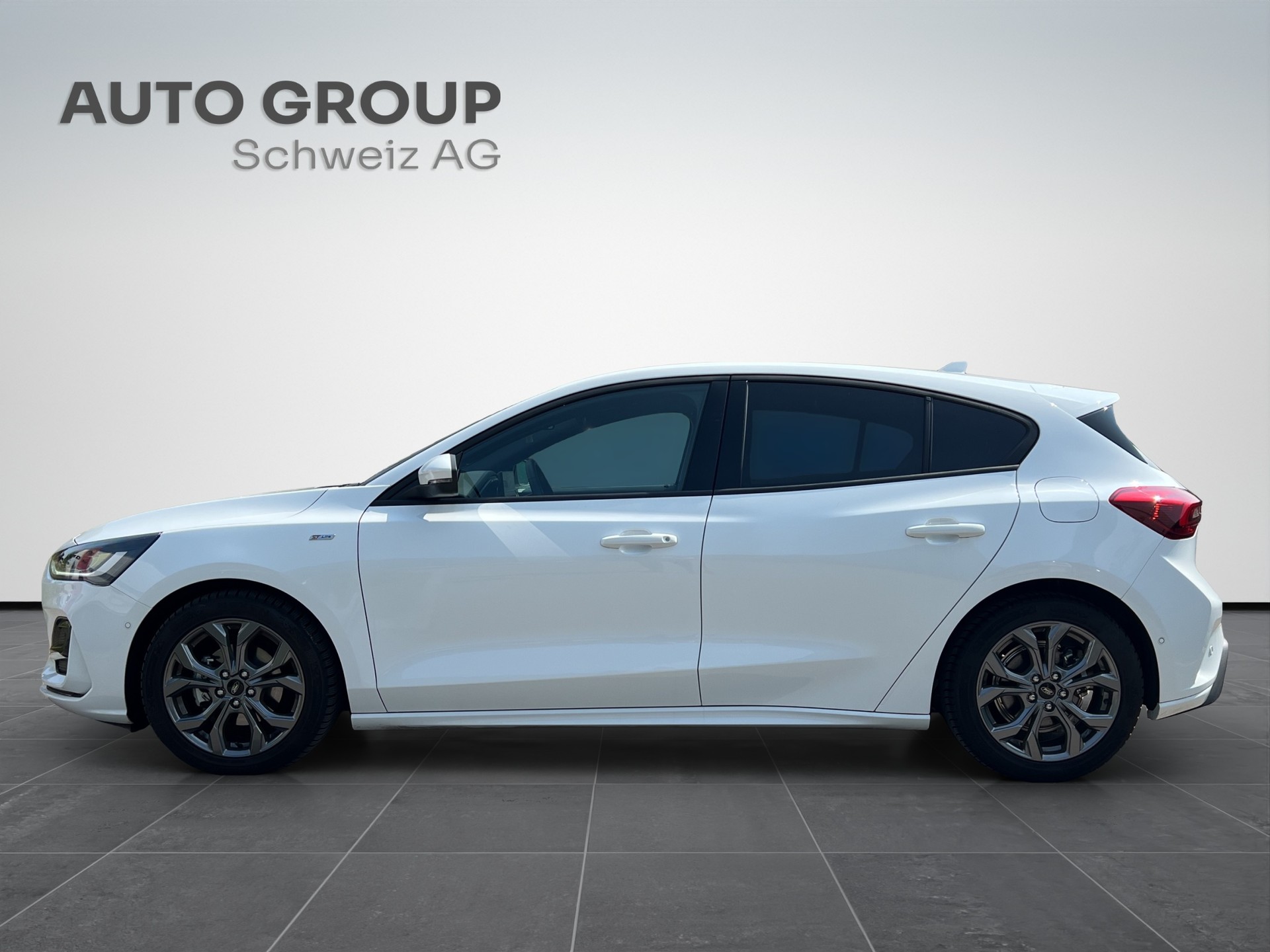 FORD Focus 1.0 MHEV ST-Line Automat-image-1