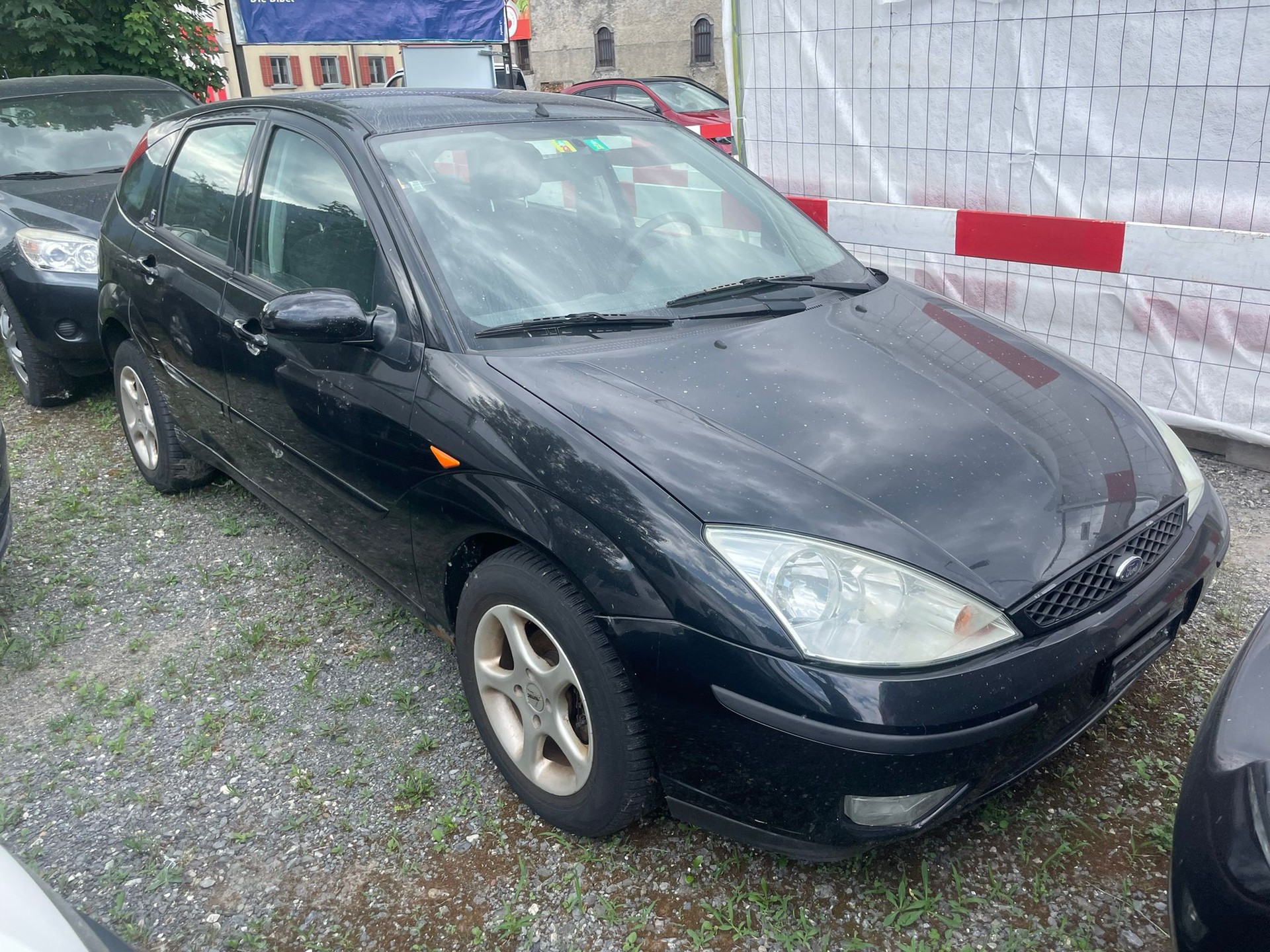 FORD Focus 2.0i 16V-image-0