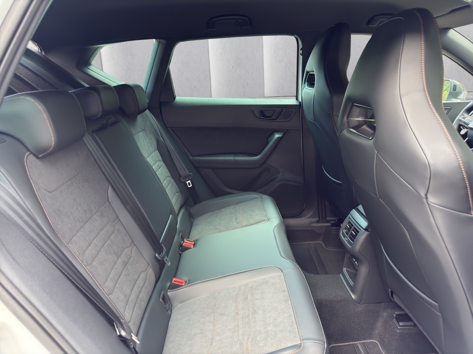 CUPRA Ateca 2.0TSI 4Drive DSG-image-9