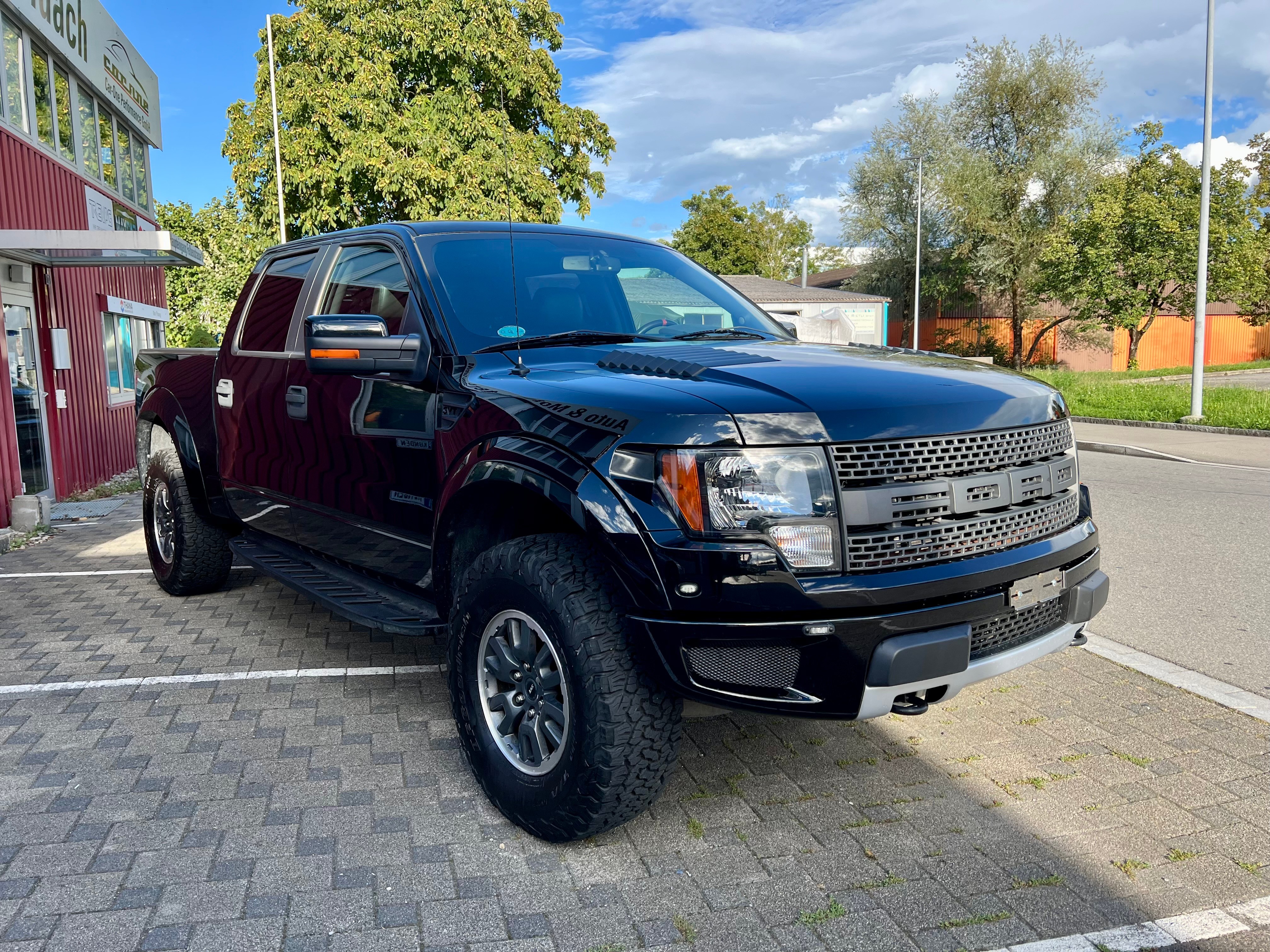 FORD F-150 Raptor — slika 2