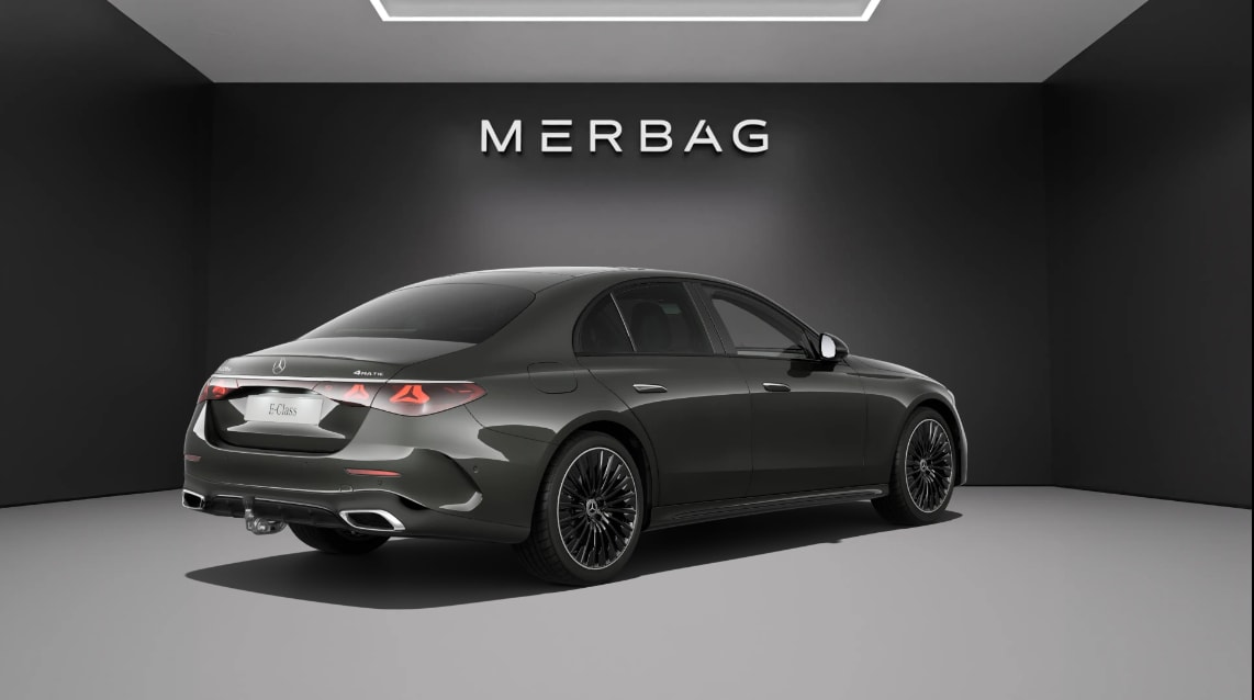 MERCEDES-BENZ E 220 d 4Matic 9G-Tronic-image-2