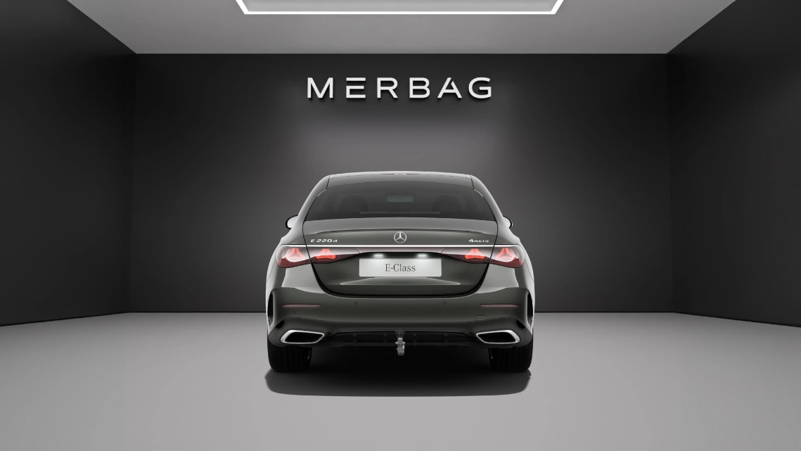 MERCEDES-BENZ E 220 d 4Matic 9G-Tronic-image-3