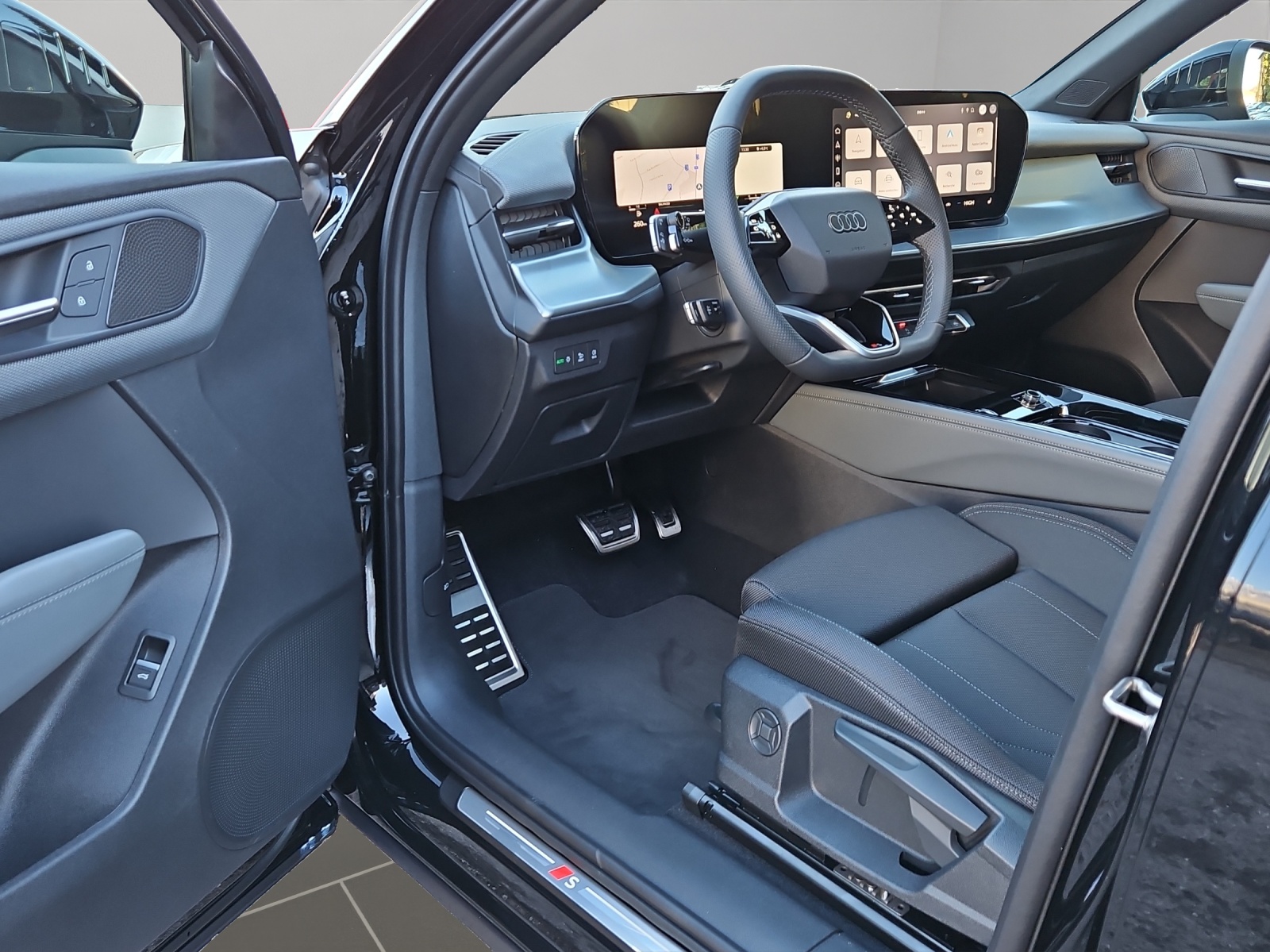 AUDI Q3 Sportback TFSI quattro 150 kW S tronic-image-7