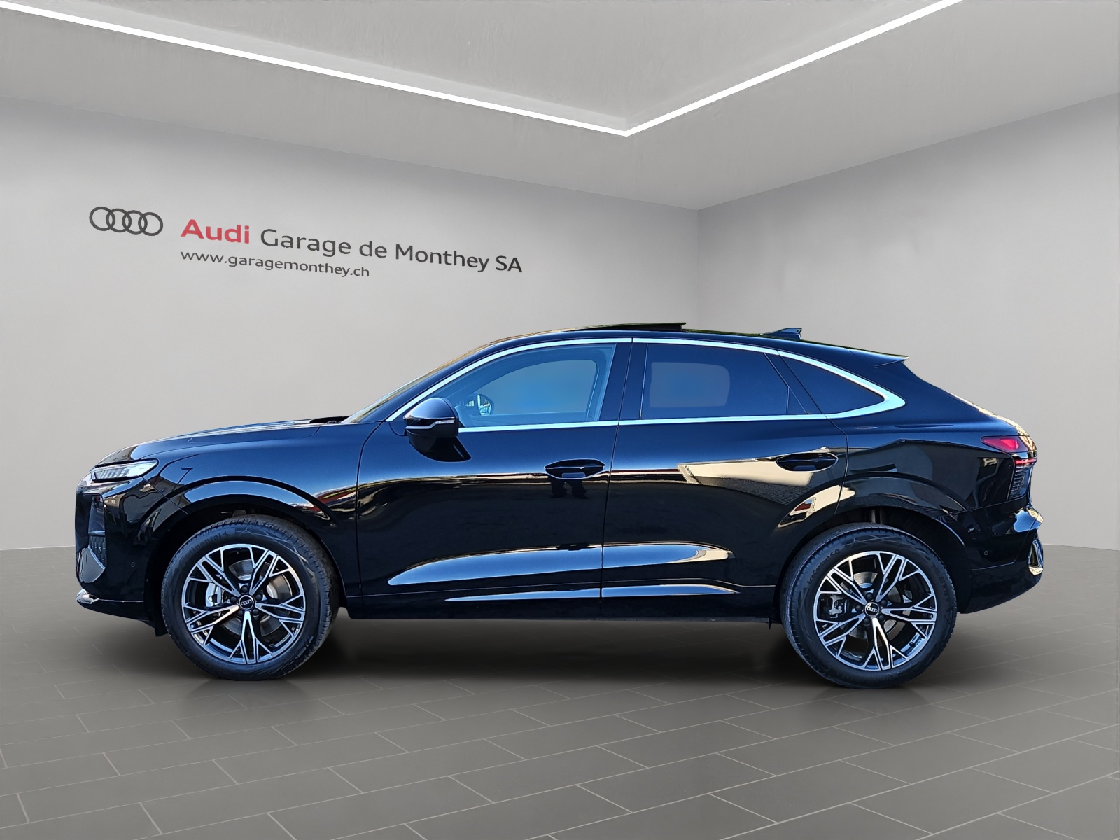 AUDI Q3 Sportback TFSI quattro 150 kW S tronic-image-6