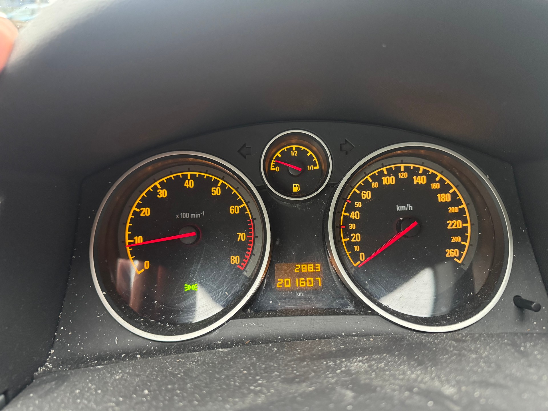 OPEL Astra GTC 1.6i 16V Anniversary Edition-image-7