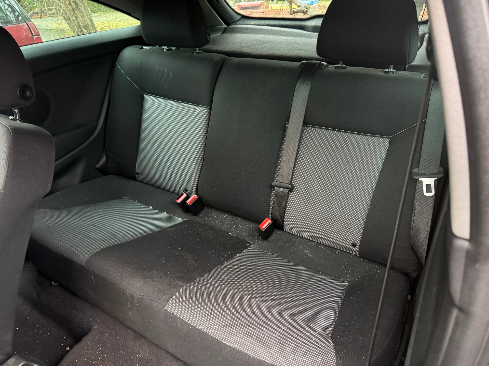 OPEL Astra GTC 1.6i 16V Anniversary Edition-image-6
