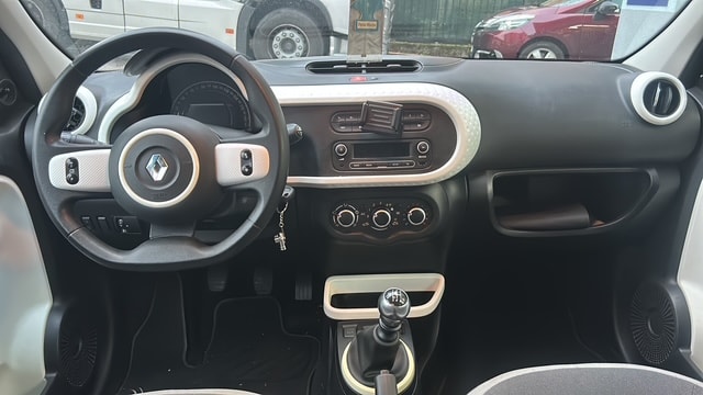 RENAULT Twingo 0.9 Zen-image-4