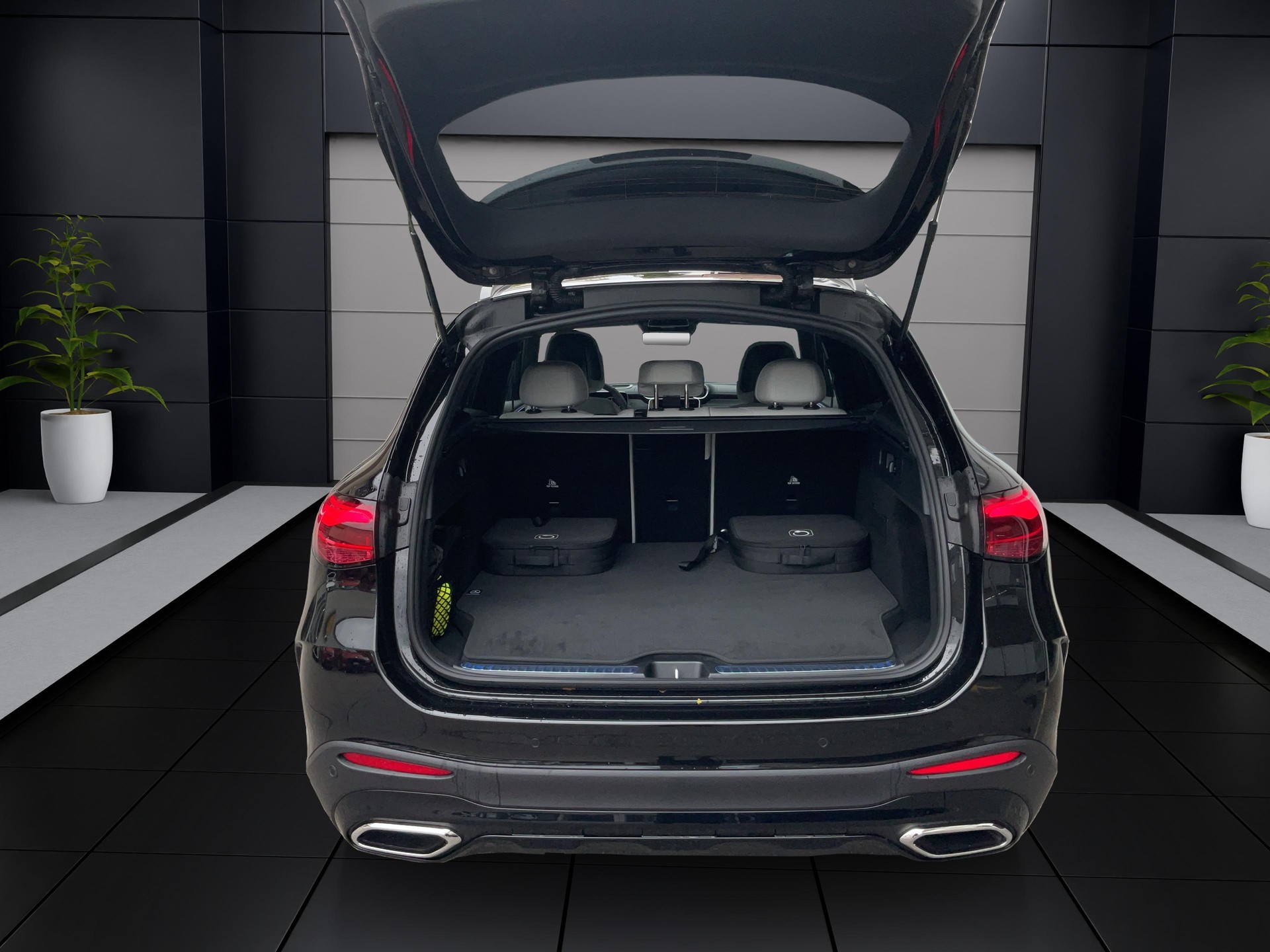 MERCEDES-BENZ GLC 300 de 4MATIC EQ Star AMG Line-image-8