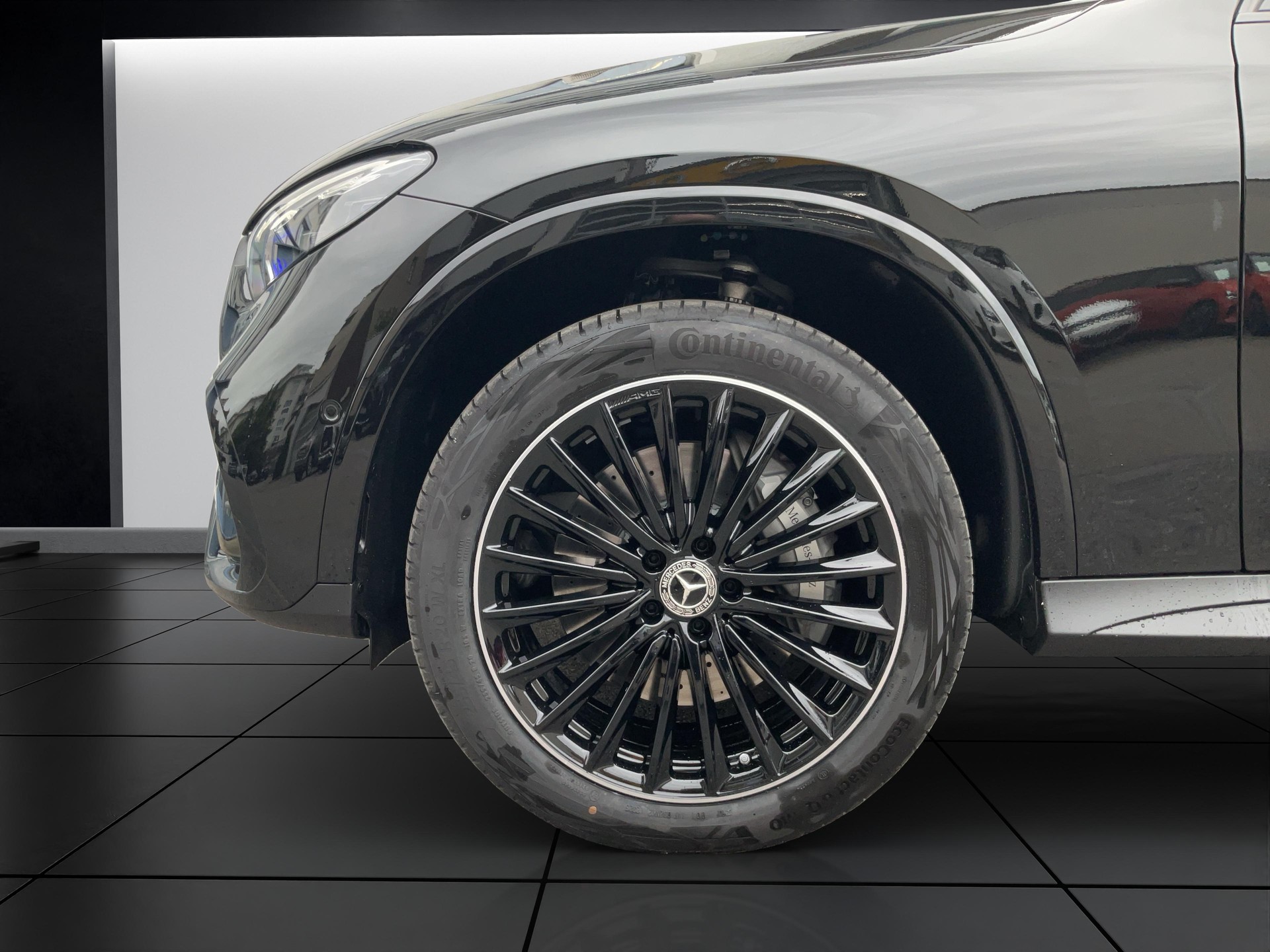 MERCEDES-BENZ GLC 300 de 4MATIC EQ Star AMG Line-image-9