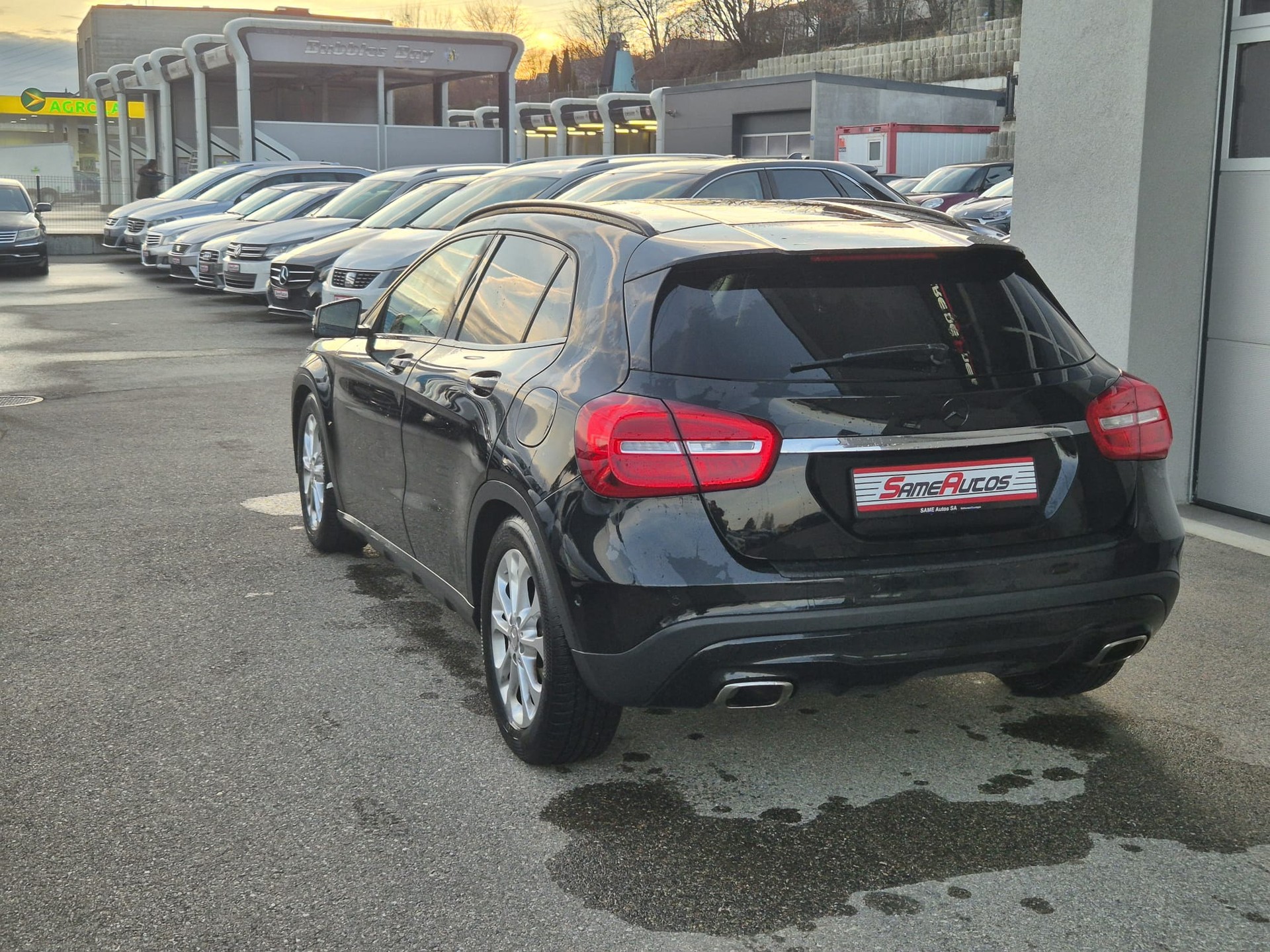 MERCEDES-BENZ GLA 200-image-3