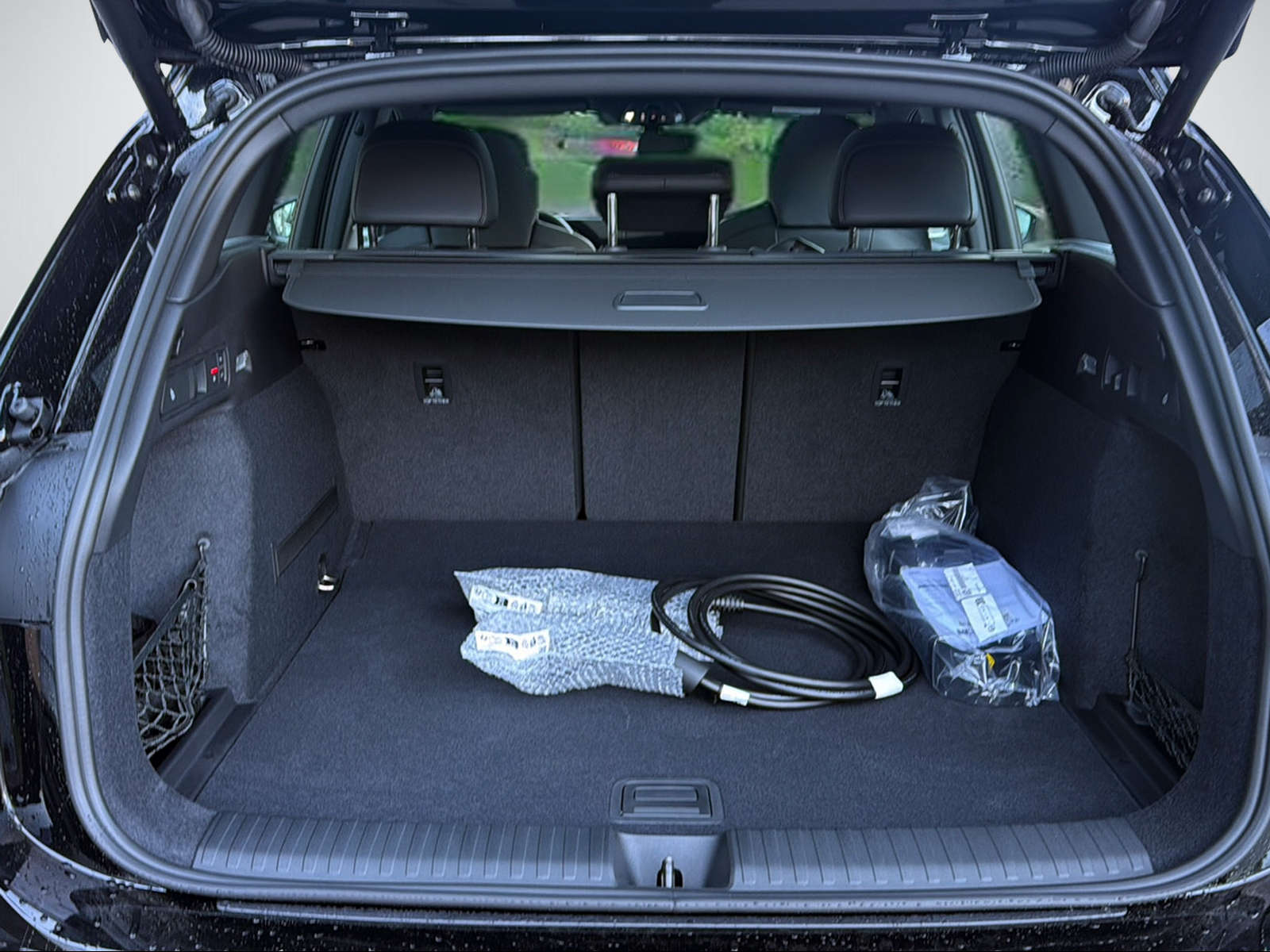 AUDI SQ6 SUV e-tron quattro 490PS/360kW BEV elektrisch-image-6