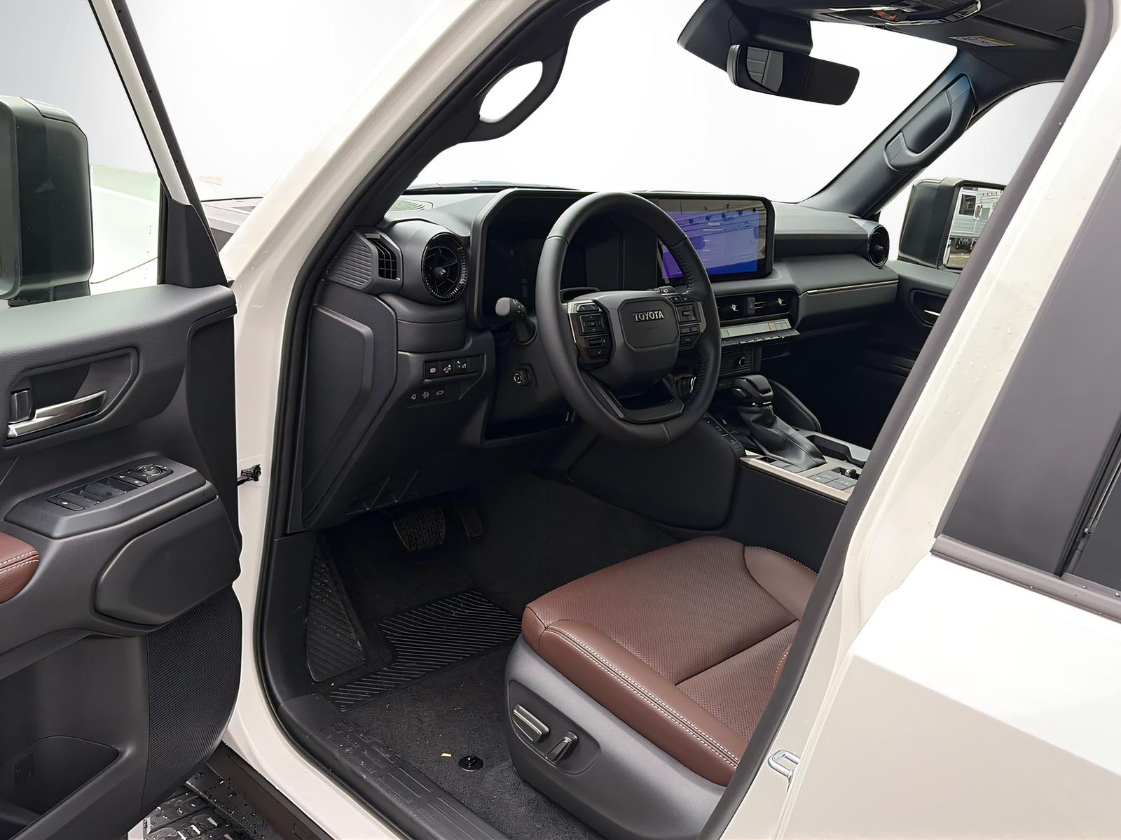 TOYOTA Land Cruiser 2.8 D 48V Style DEMOFAHRZEUG-image-6