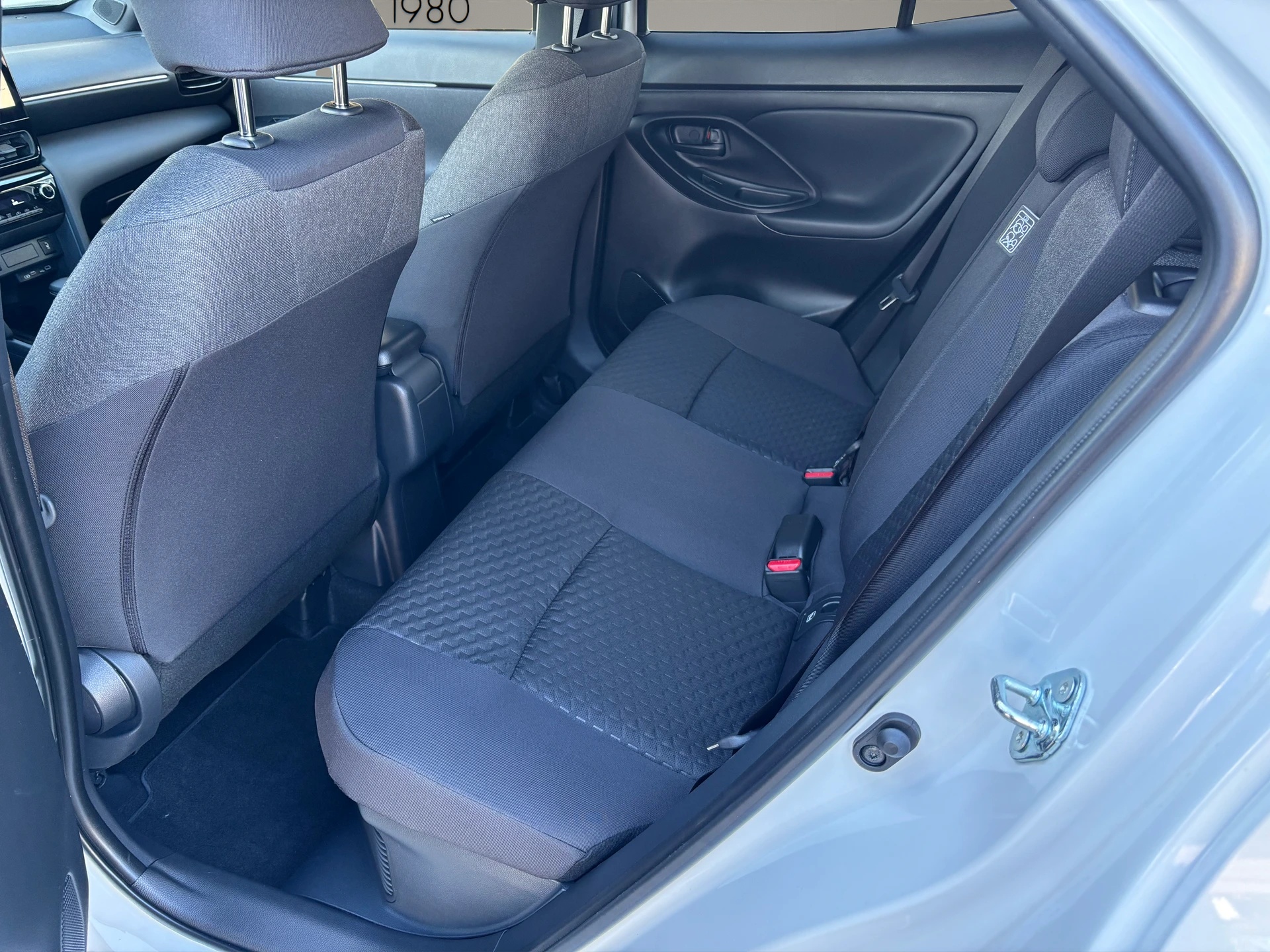 TOYOTA Yaris Cross 1.5 Trend e-CVT-image-10
