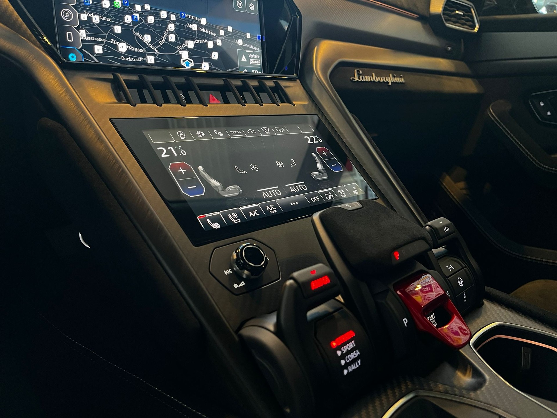 LAMBORGHINI Urus Performante-image-21