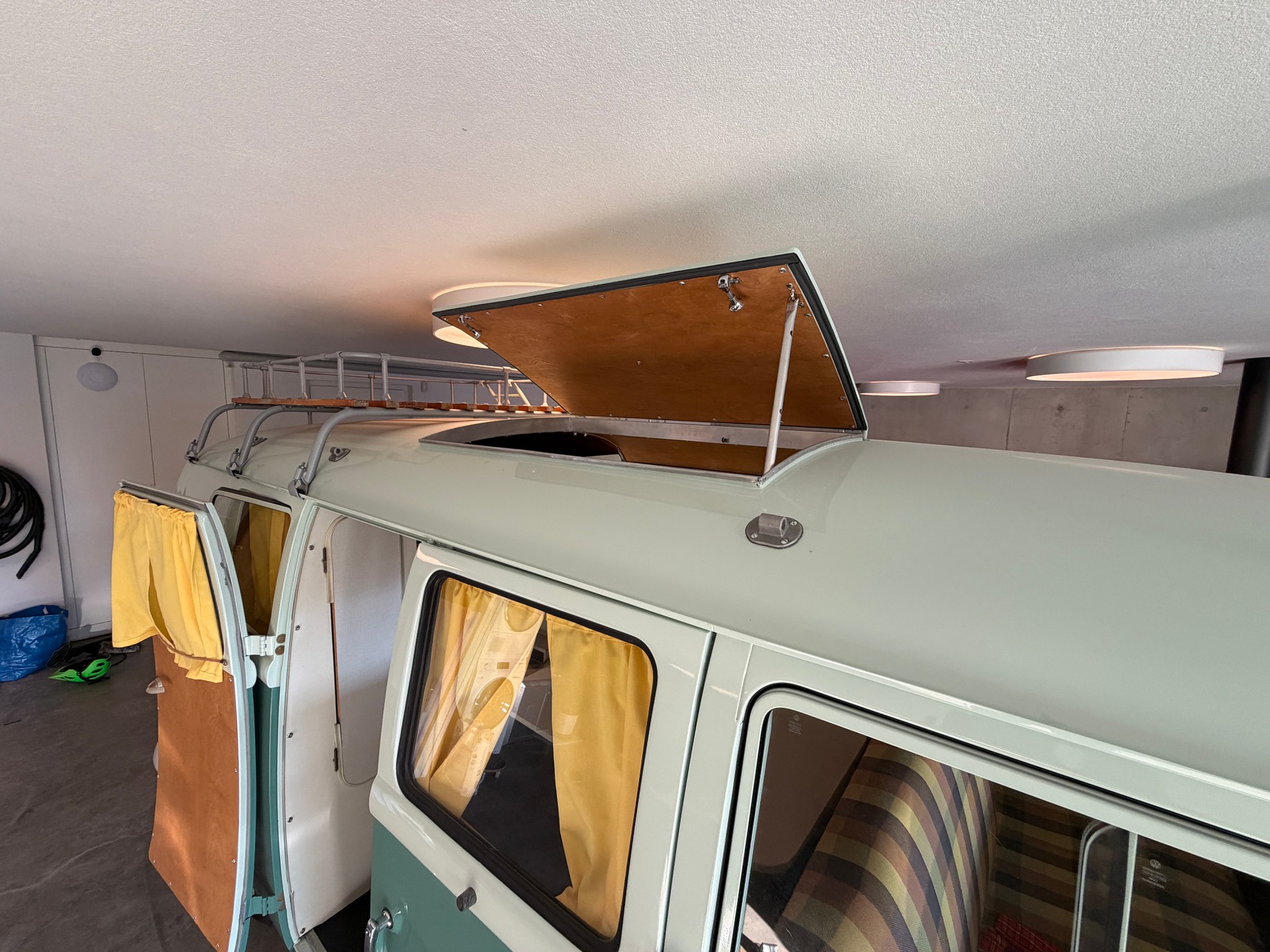 VW T1-image-5