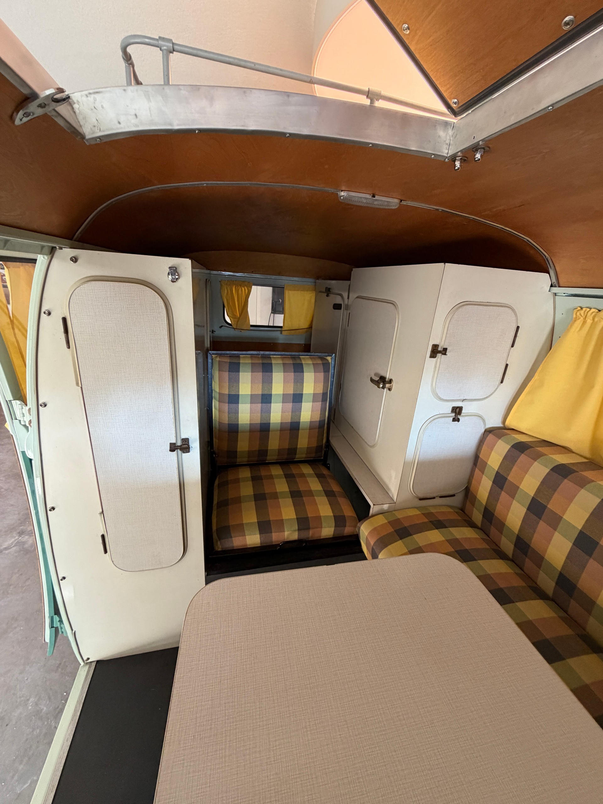 VW T1-image-4