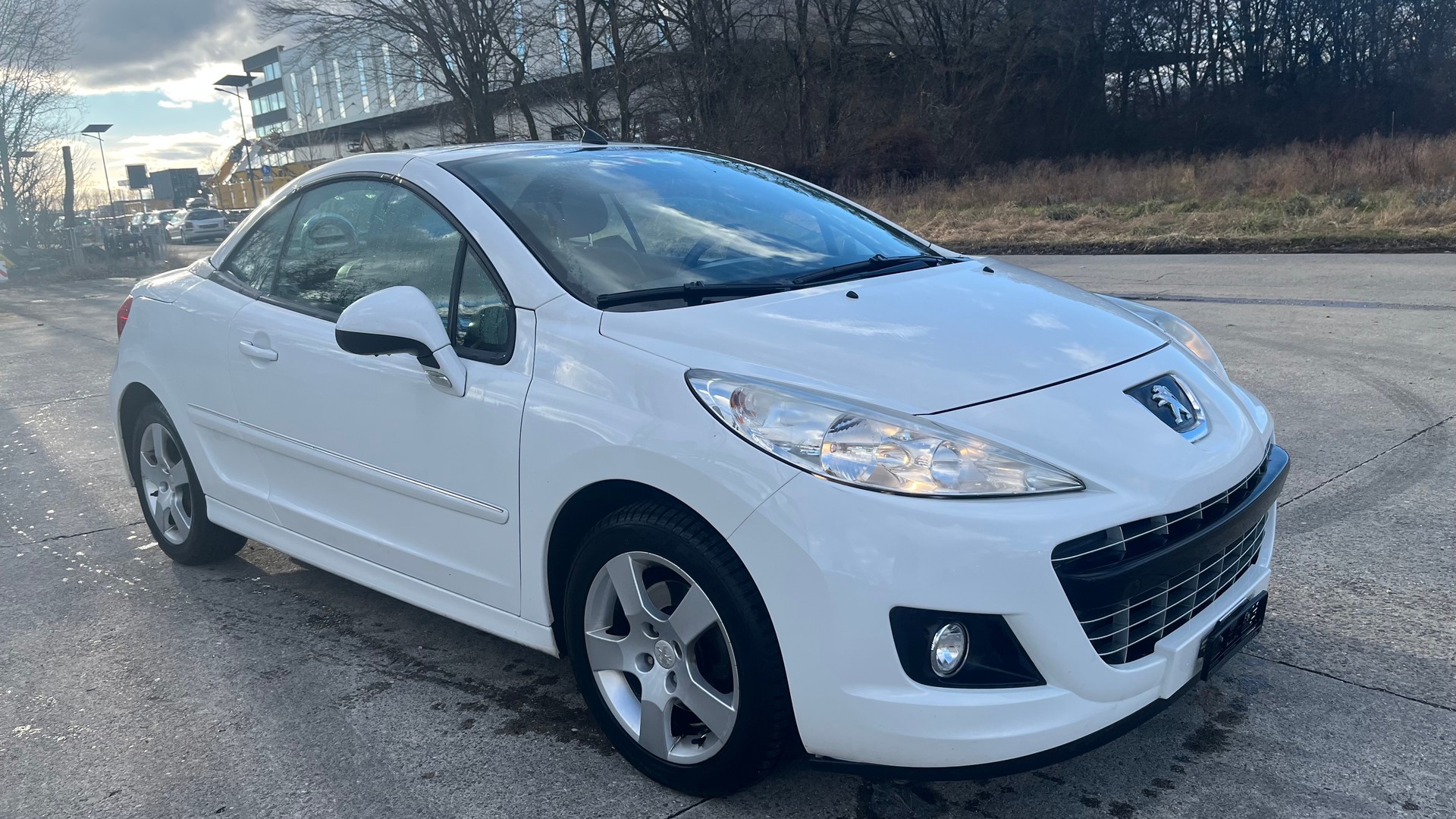 PEUGEOT 207 CC 1.6 16V Active-image-3