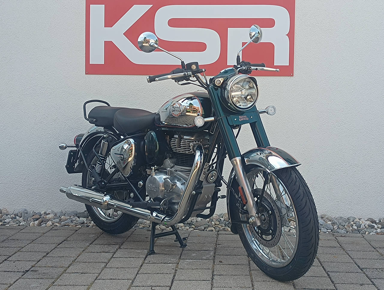 ROYAL ENFIELD Classic 350 Dark-showroom-element-2