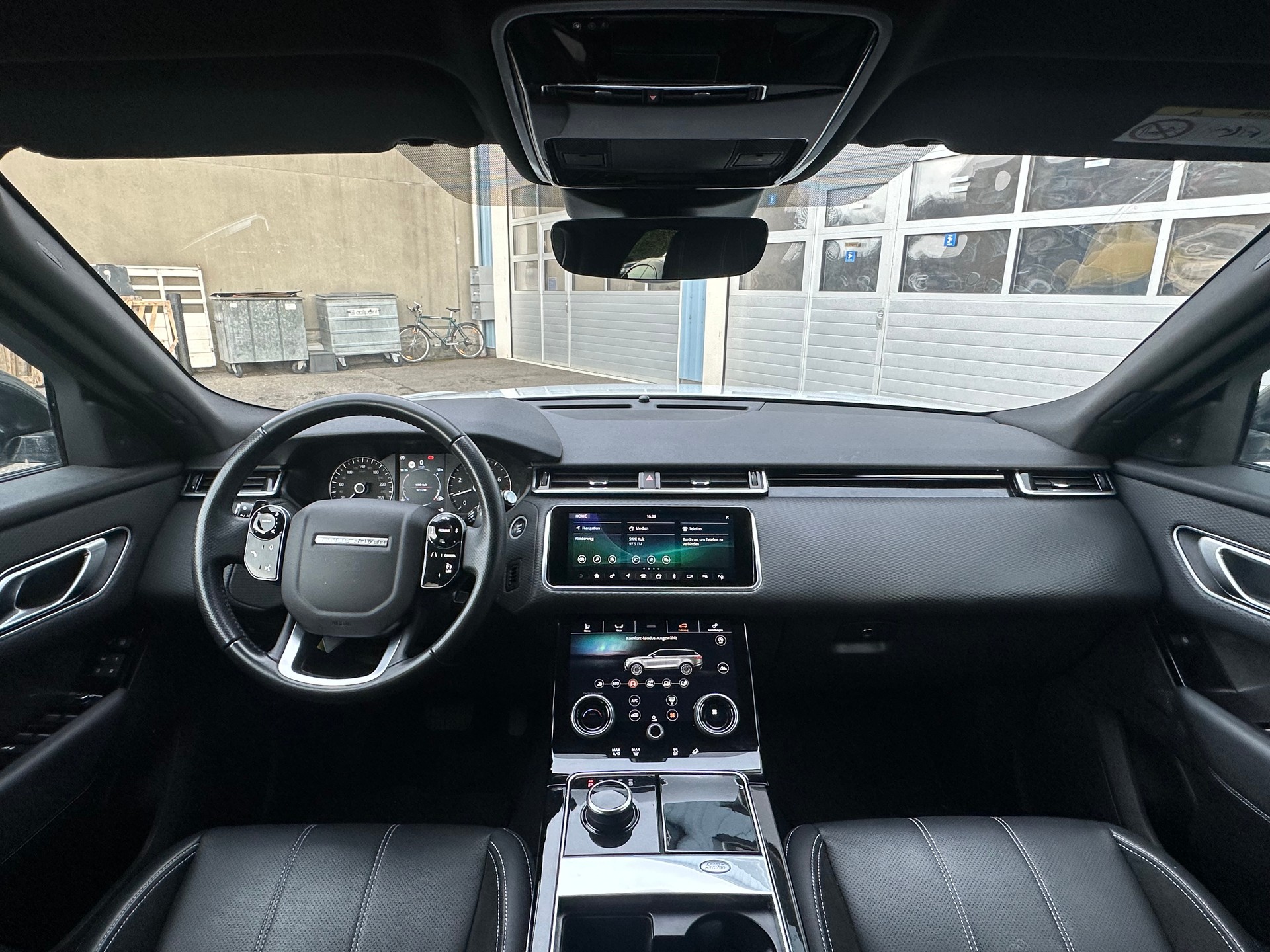 LAND ROVER Range Rover Velar P 250 HSE Automatic-image-11