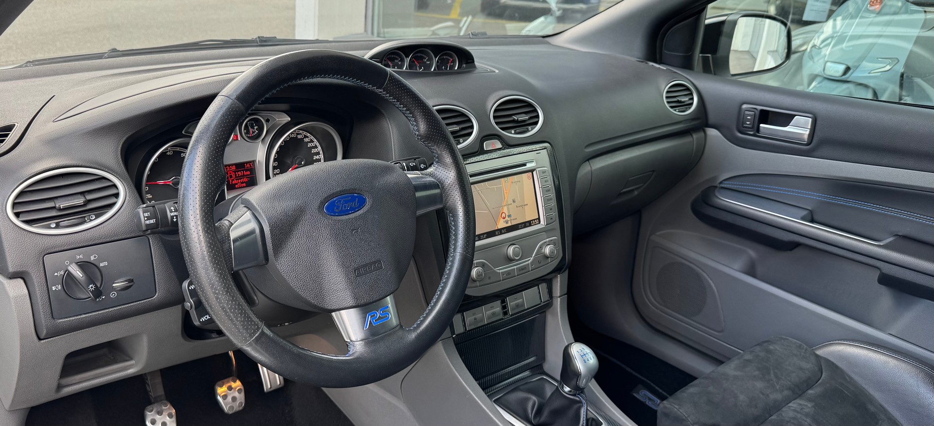 FORD Focus 2.5 Turbo RS500 Clone-image-7