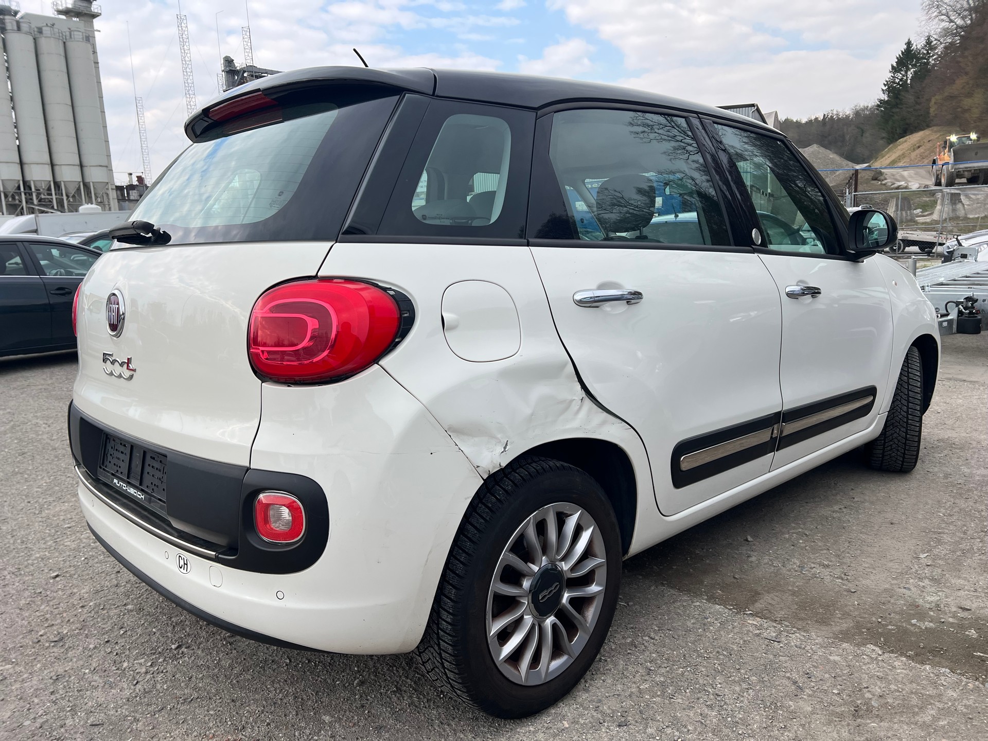 FIAT 500L-image-1