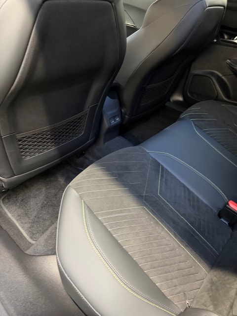 PEUGEOT PEUGEOT 2008 1.2 Hybrid 145 GT-image-8