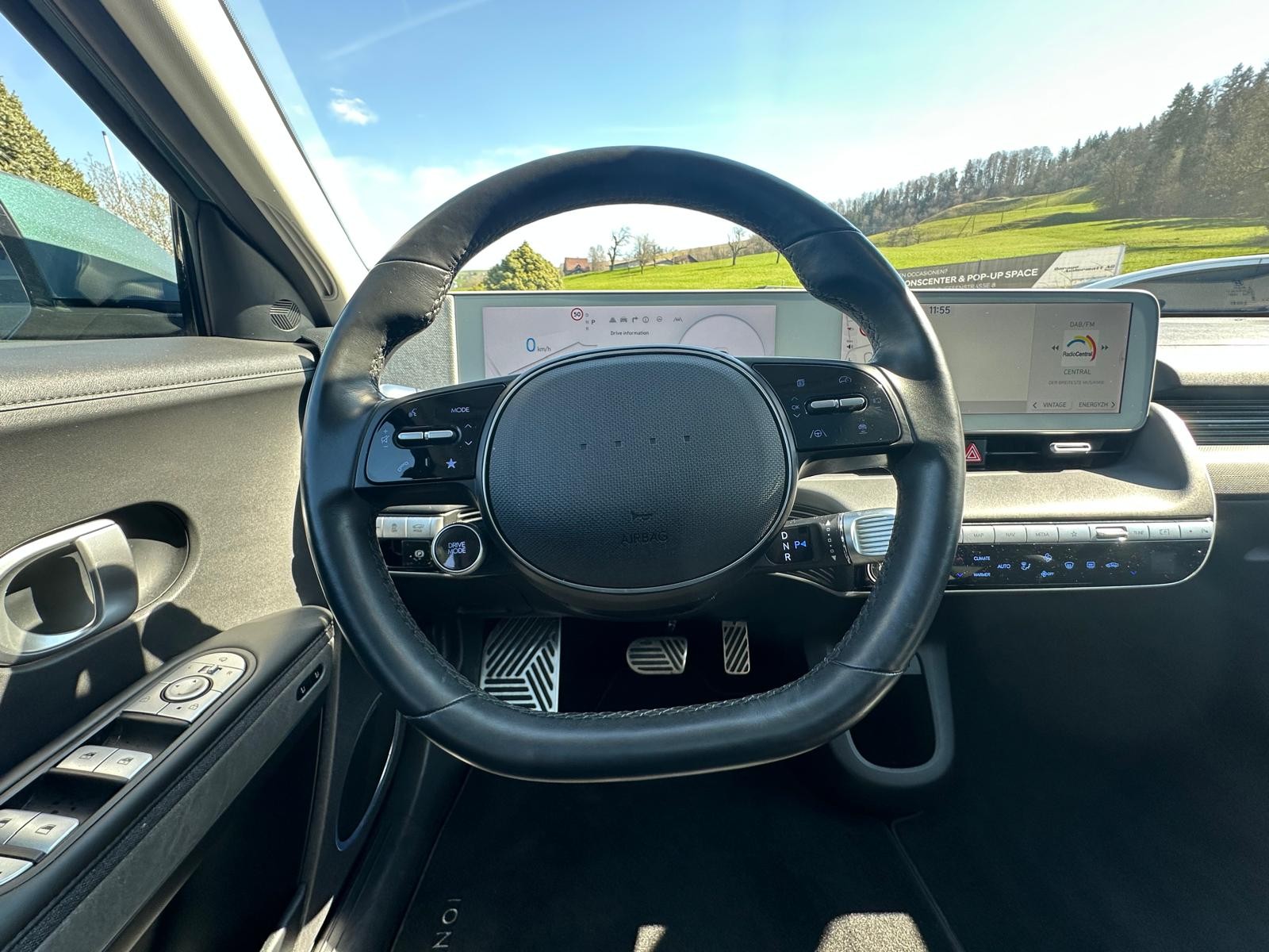 HYUNDAI Ioniq 5 77kWh Vertex 4WD-image-8