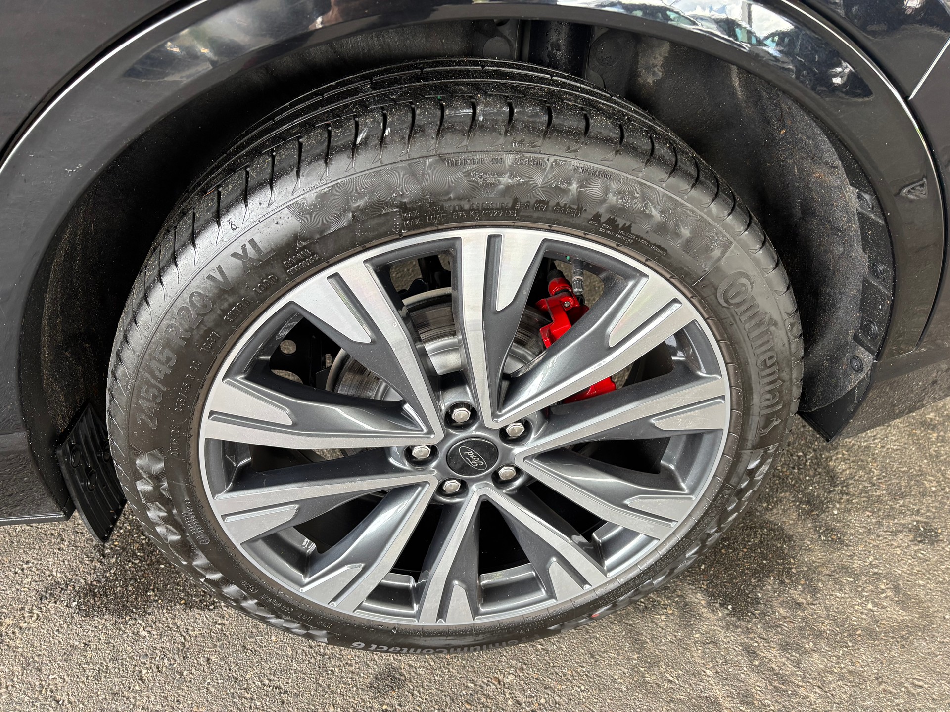 FORD Kuga 2.5 FHEV Vignale 4WD mit AHK-image-15