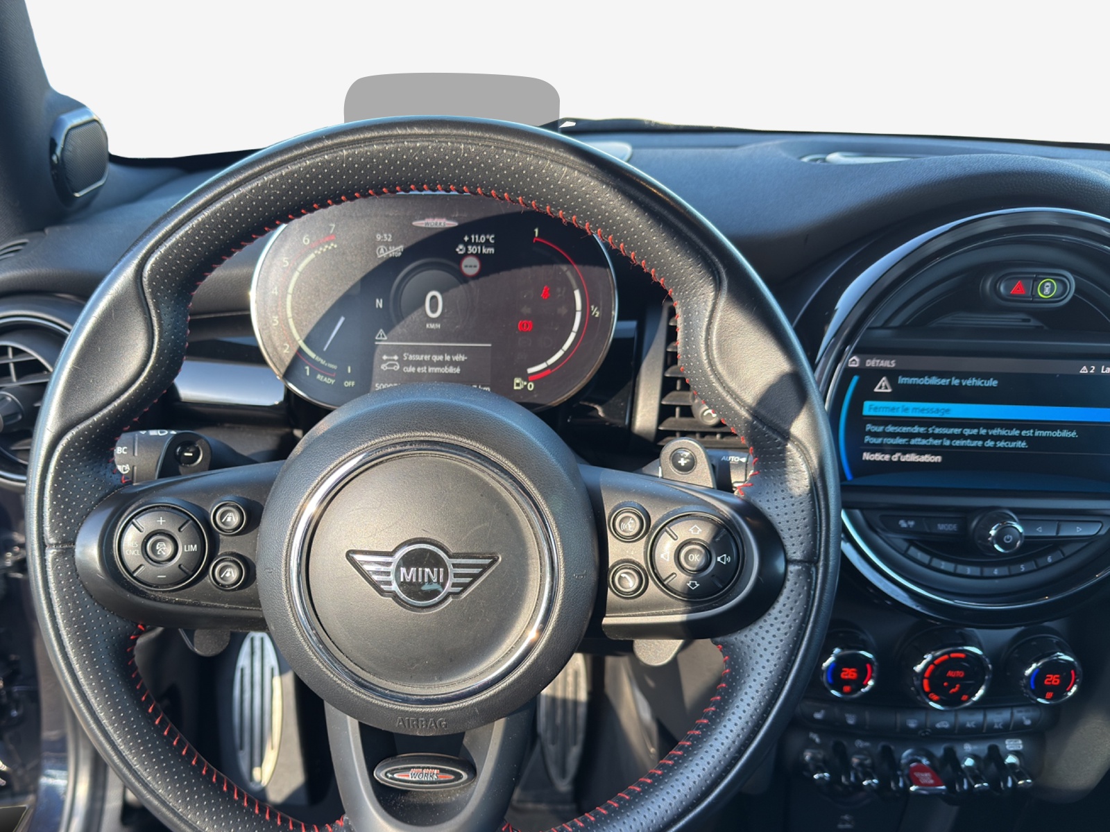 MINI Cooper John Cooper Works Steptronic-image-9